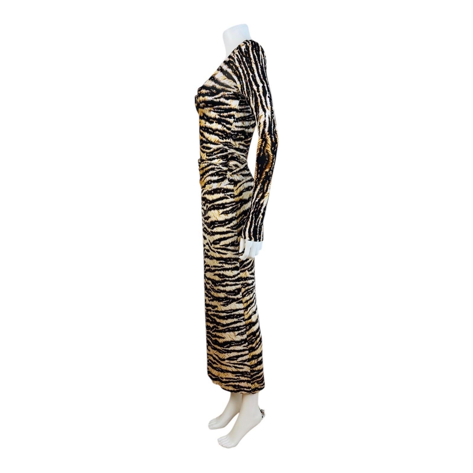 Vintage F/W 1999 Dolce + Gabbana Tiger Print Sweater Maxi Skirt Set For Sale 2