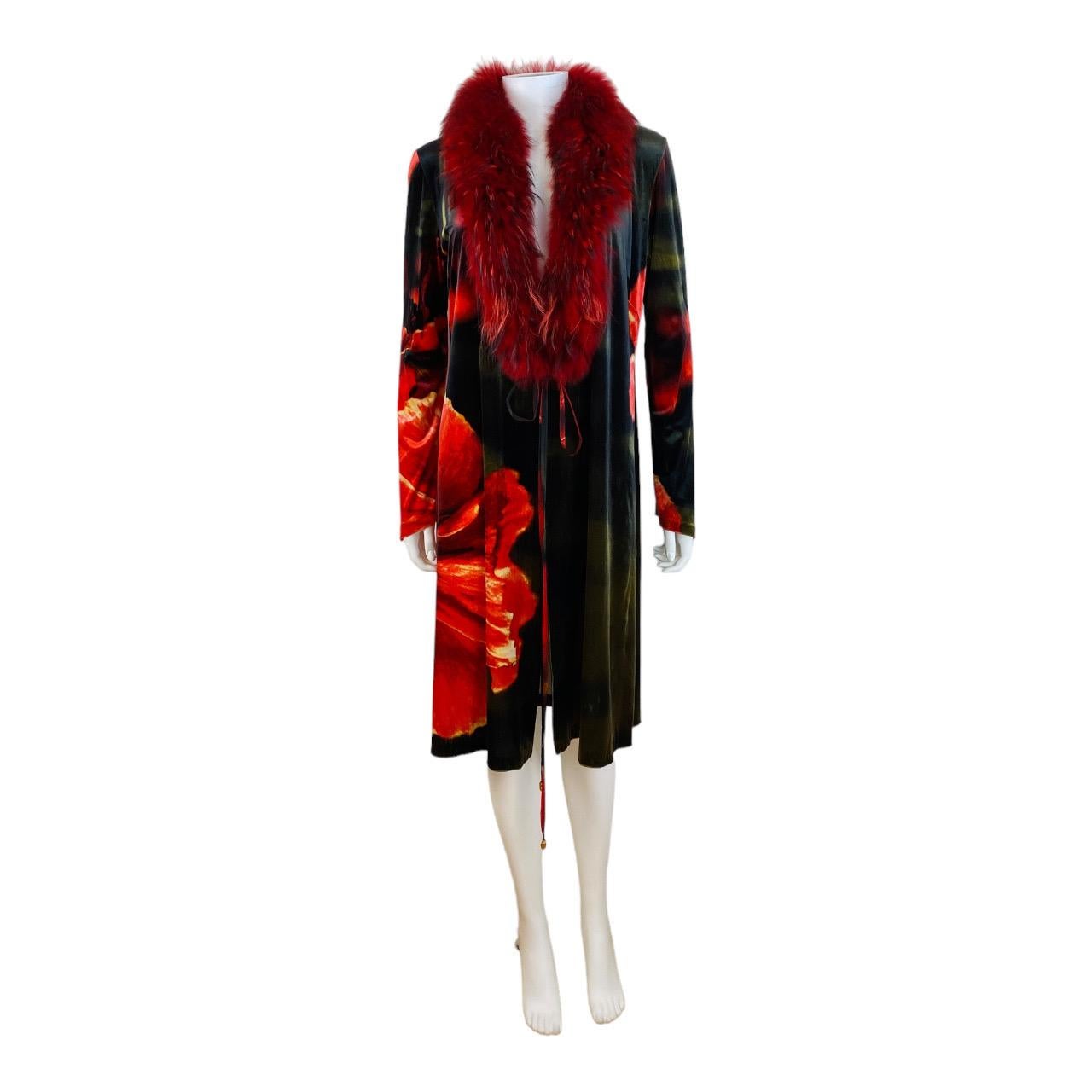 Vintage F/W 1999 Roberto Cavalli Velvet Red Floral Jacket Dress Fox Fur Collar In Excellent Condition For Sale In Denver, CO