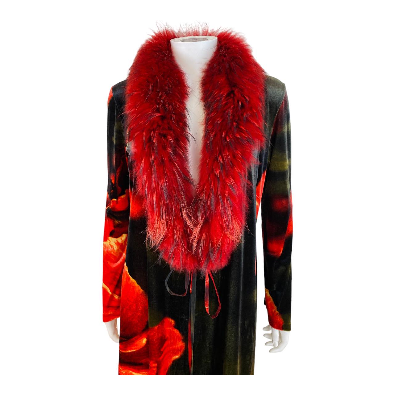 Vintage F/W 1999 Roberto Cavalli Velvet Red Floral Jacket Dress Fox Fur Collar For Sale 1