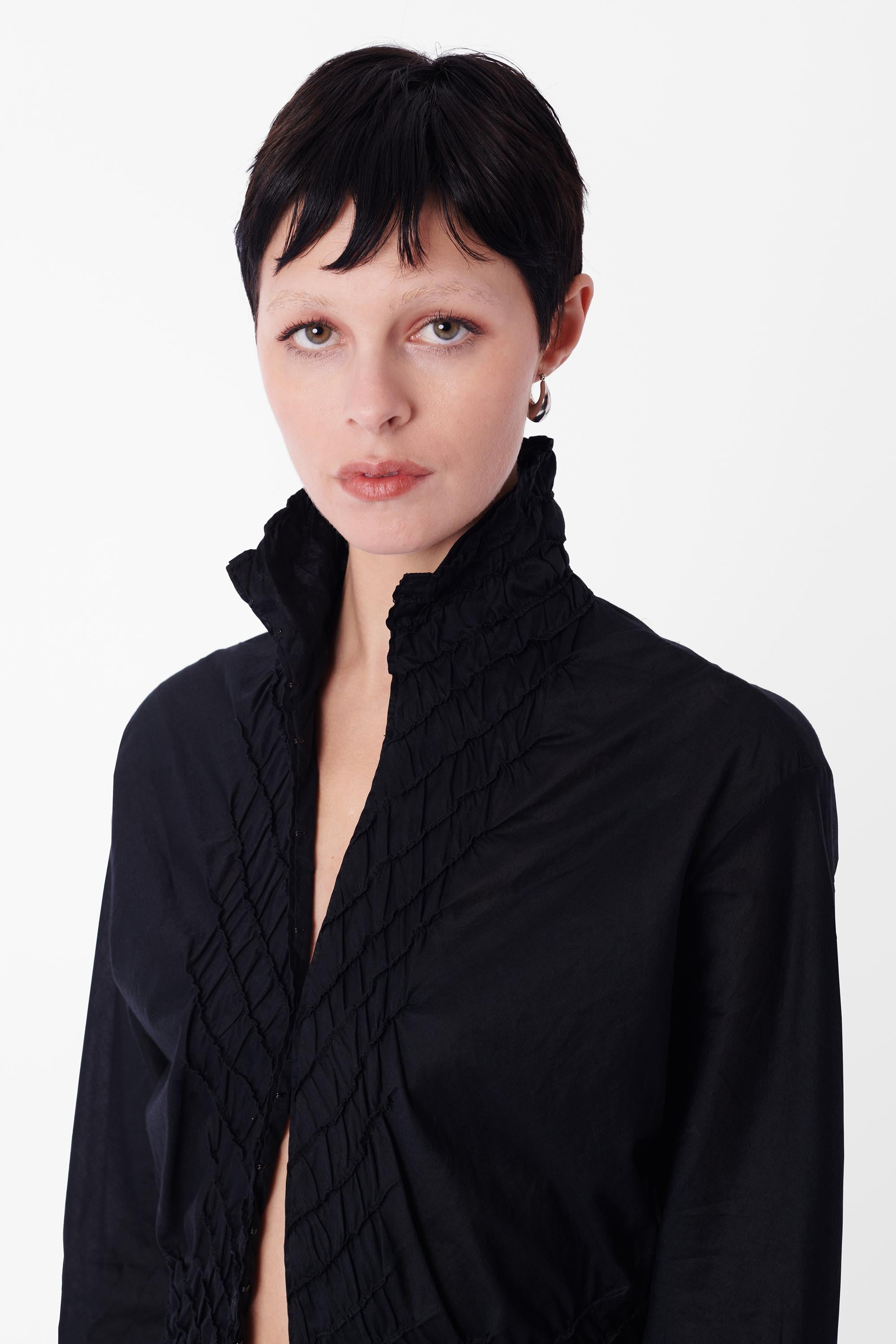 Vintage F/W 2001 Ruched Black Shirt In Excellent Condition For Sale In London, GB