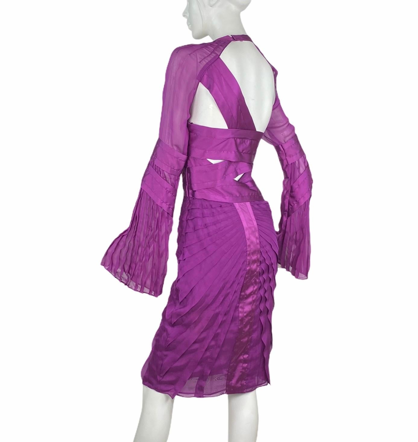 Purple Vintage F/W 2004 Look #27 Tom Ford for Gucci Silk Dress For Sale