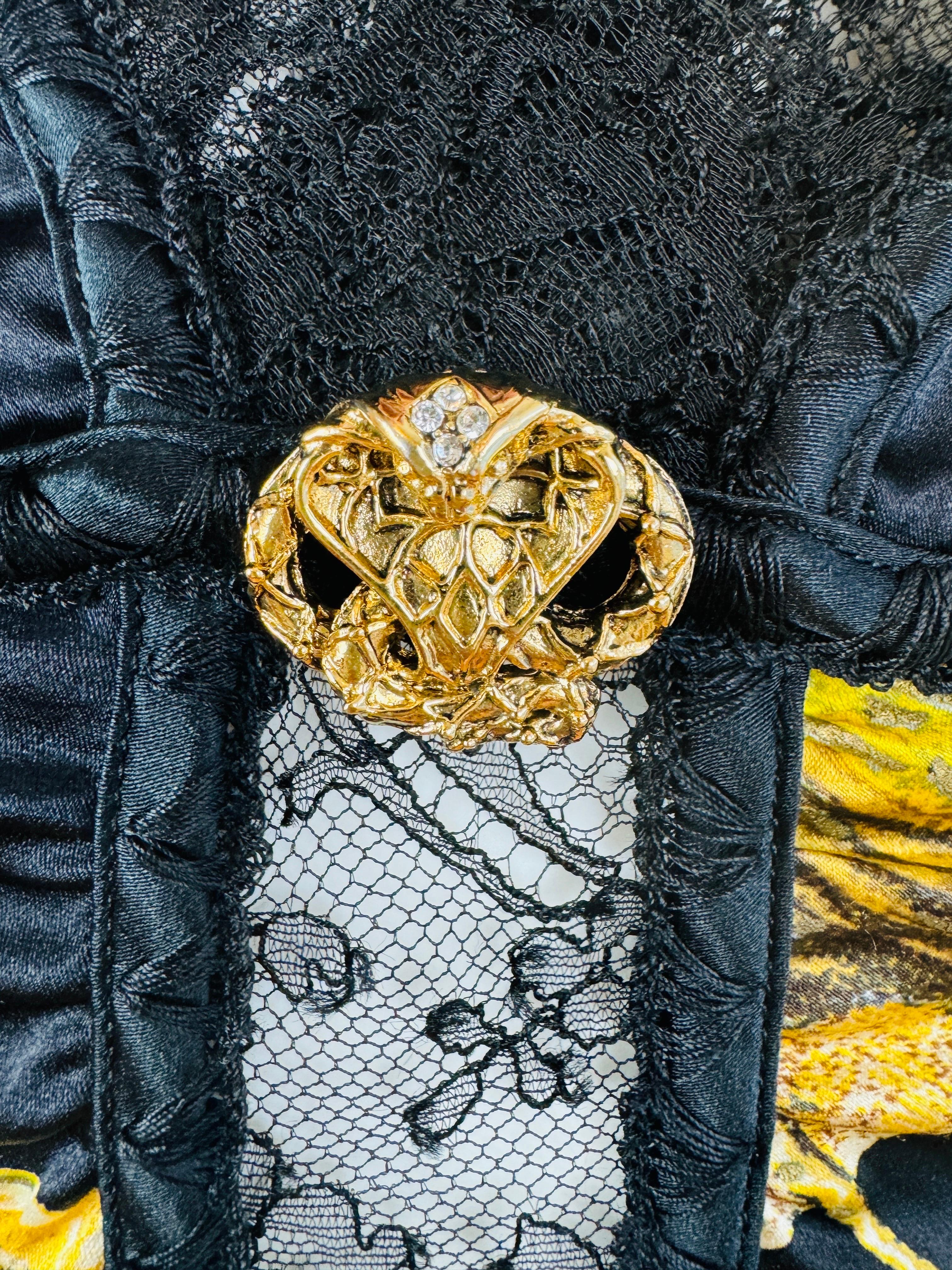 Vintage F/W 2006 Roberto Cavalli Opulent Birds Floral Black Lace Mini Dress For Sale 5
