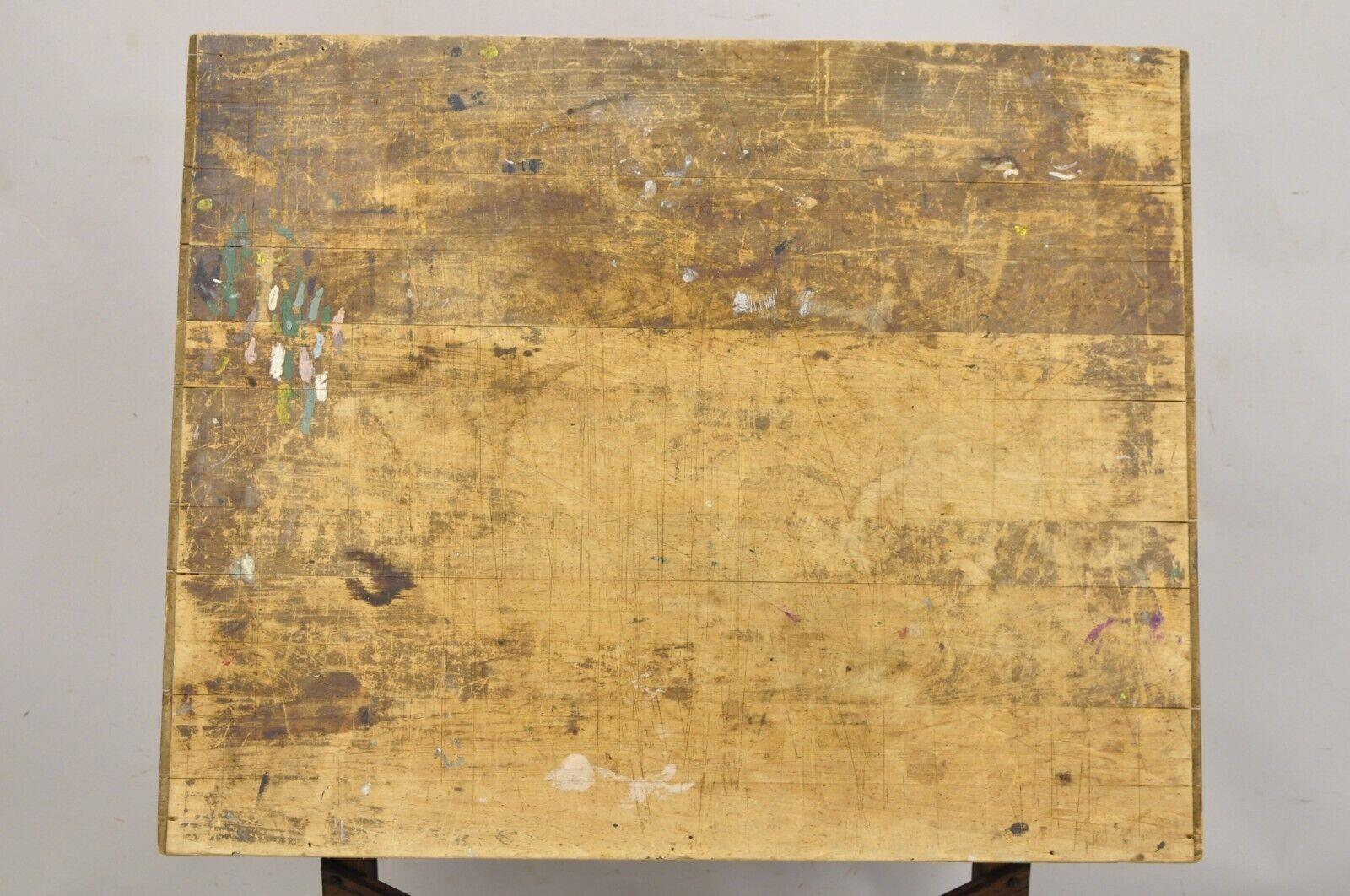 Vintage F. Weber Co Kiefer Holz und Gusseisen einstellbar Zeichnung Tisch Schreibtisch im Zustand „Gut“ im Angebot in Philadelphia, PA