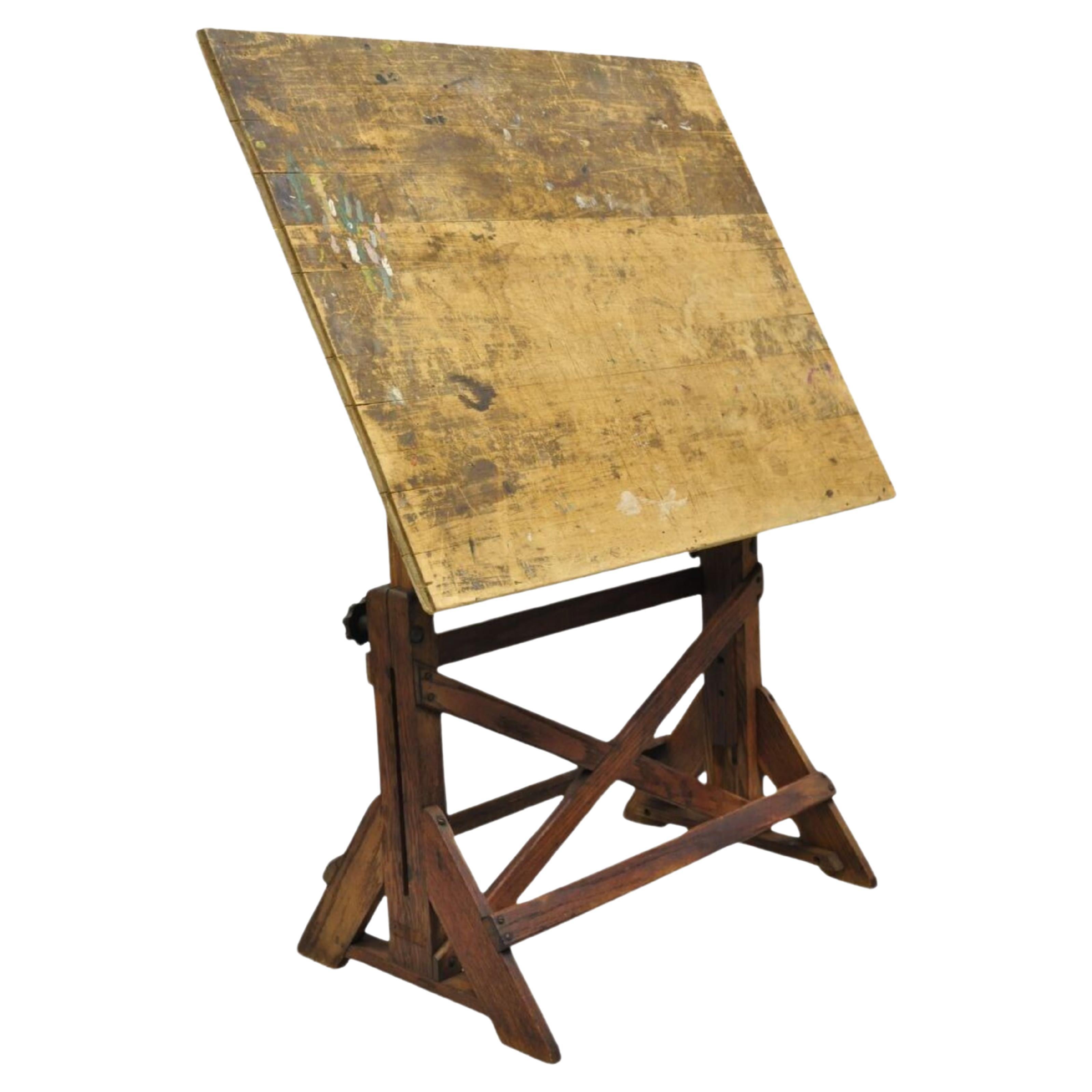 Vintage F. Weber Co Pine Wood and Cast Iron Adjustable Drafting Table Desk (Table à dessin réglable en bois et en fonte) en vente