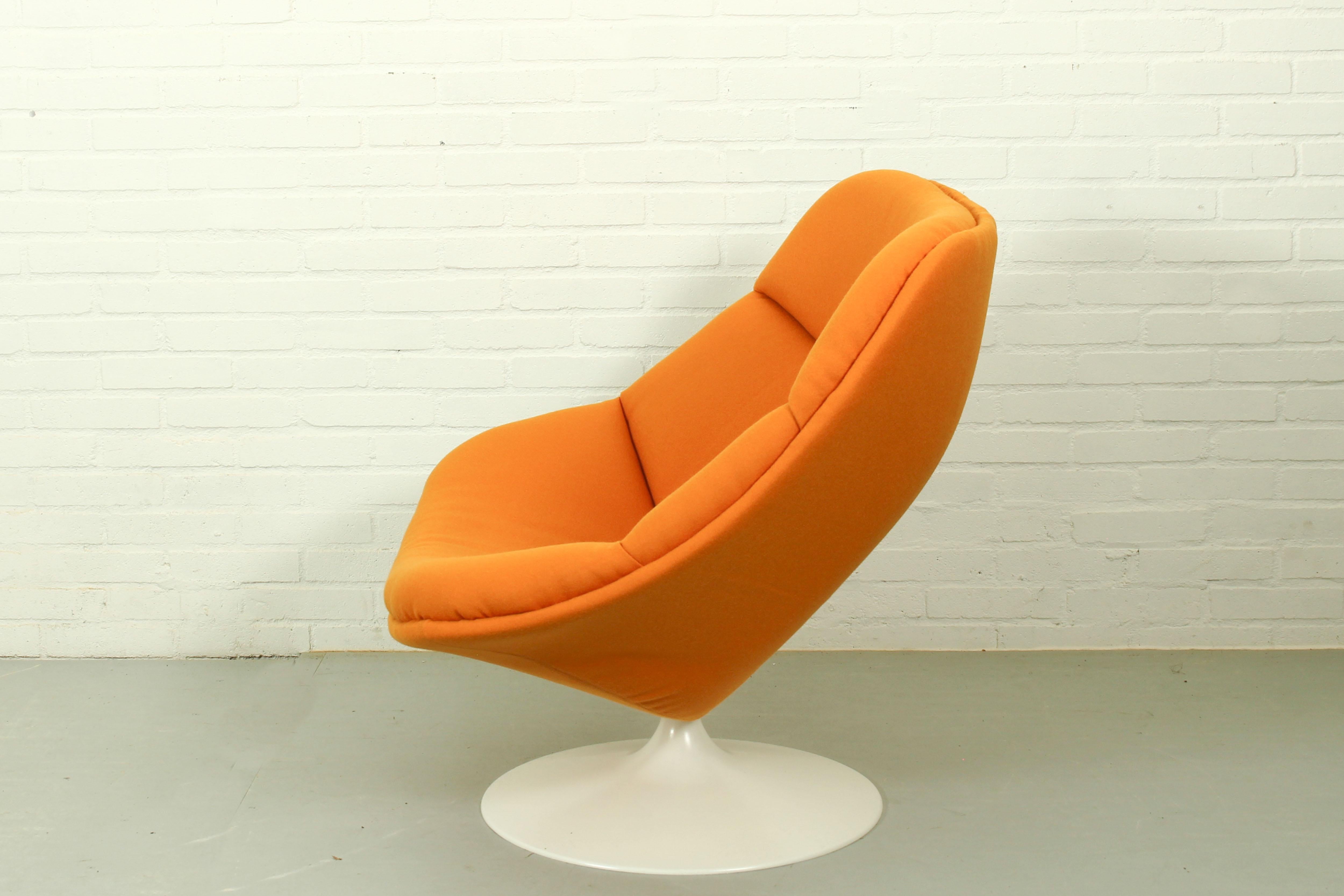 Plastic Vintage F557 armchair by Pierre Paulin for Artifort, 1960