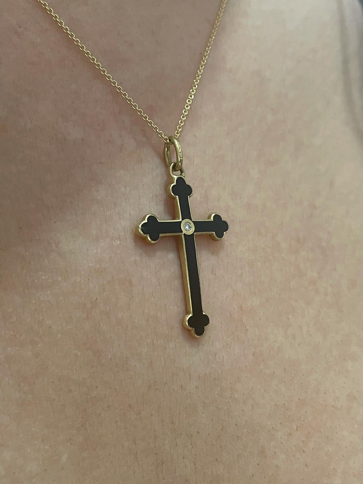 Faberg-Kreuz-Anhänger aus 18 Karat Gelbgold mit Diamant und Onyx 4