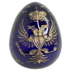 Vintage Faberge-Eier aus kobaltblauem Glas im russischen Stil, geätzter kaiserlicher Dekoration