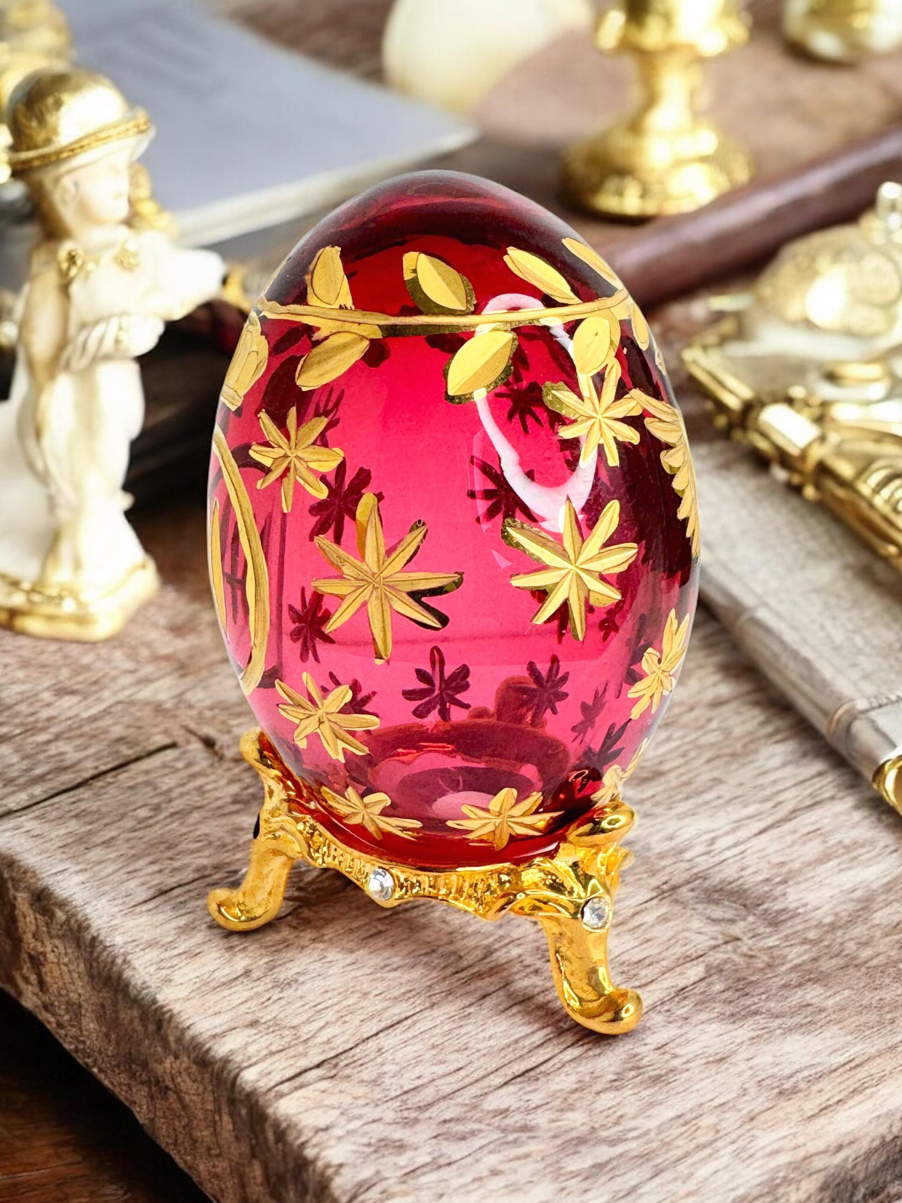 Oeuf vintage en verre de style russe de Faberge avec armoiries russes gravées en vente 8