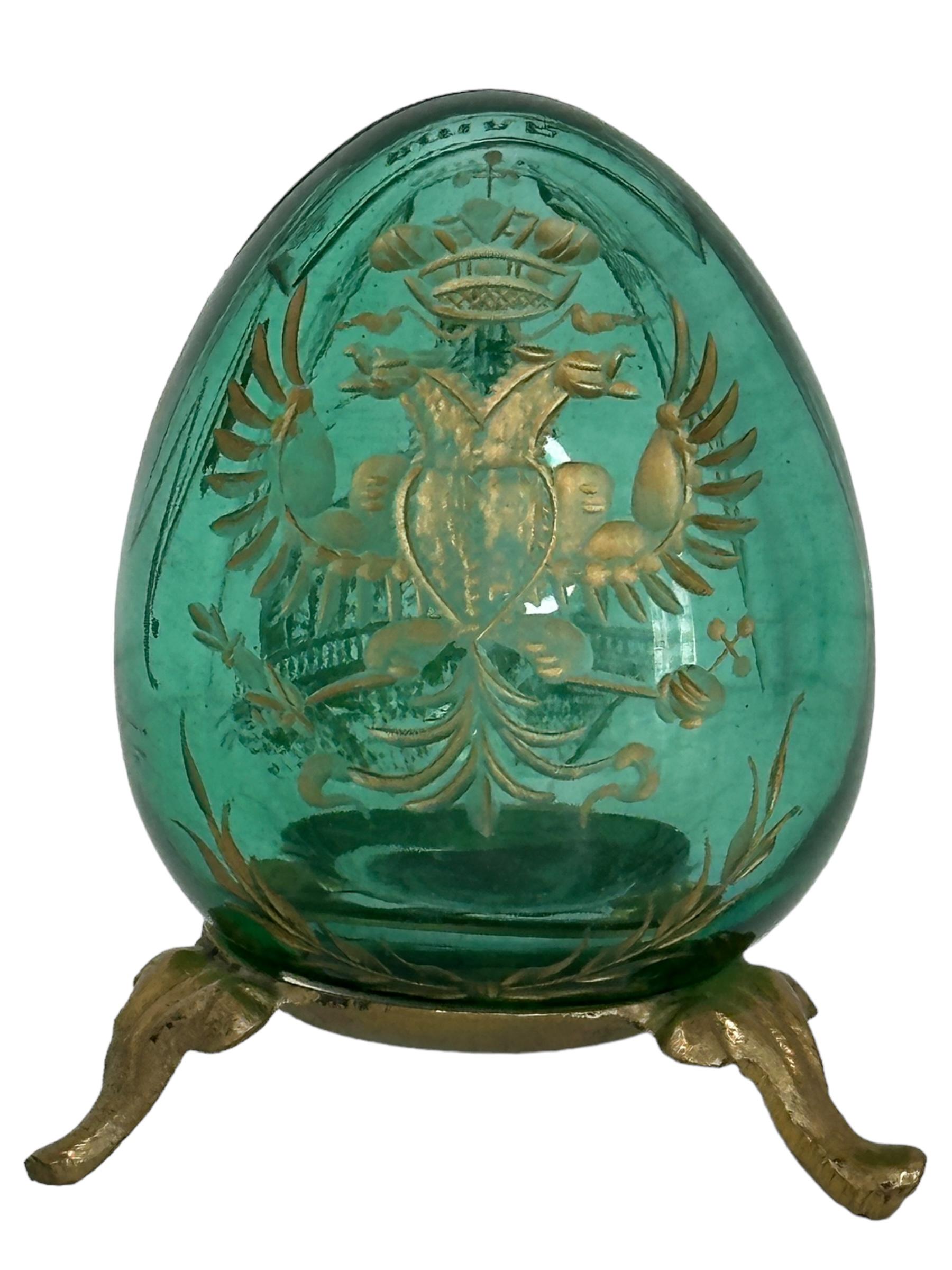 Vintage Faberge Russia Style Green Glass Egg with Etched Decorations 4