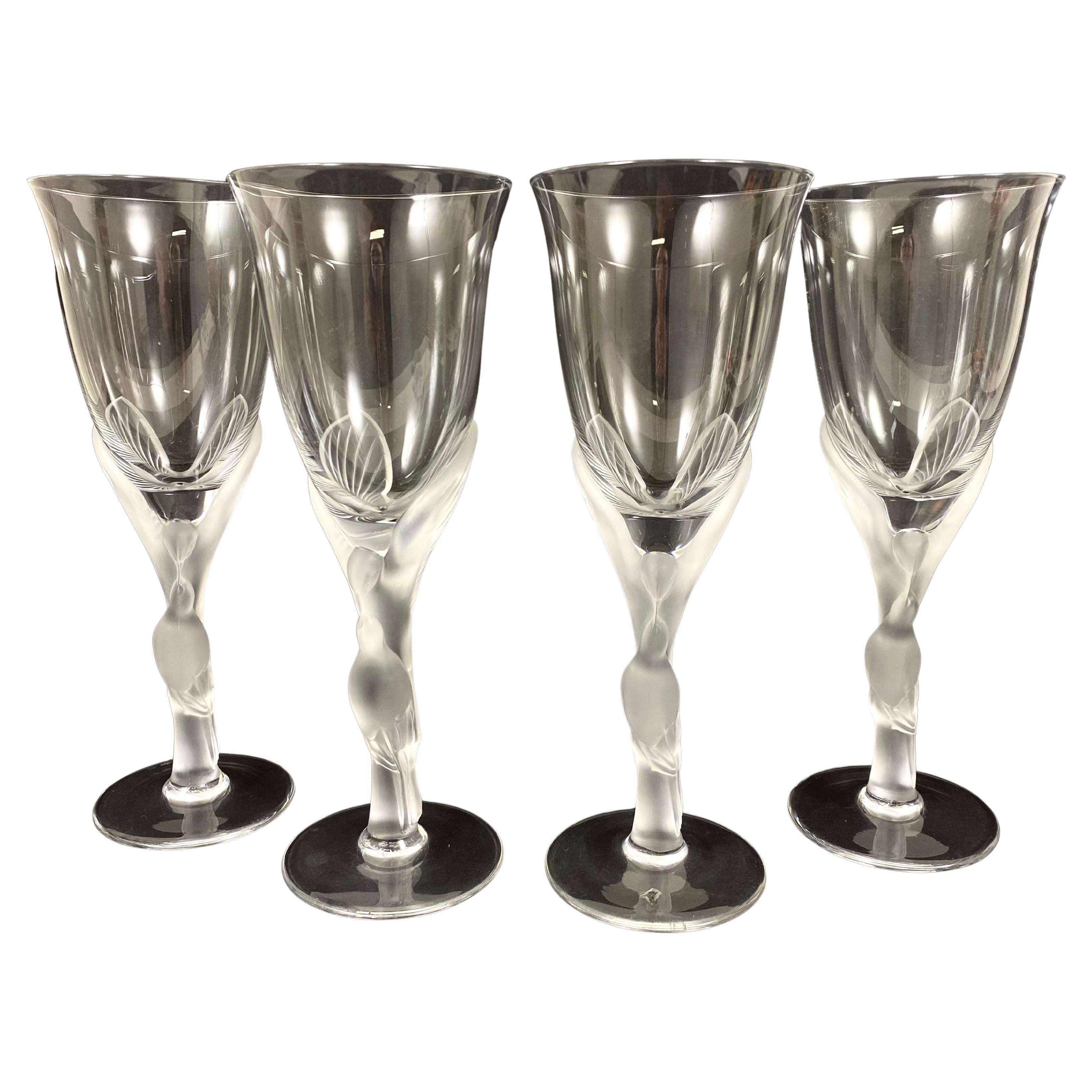 Copas de cristal vintage Fabergé "Palomas de nieve" Francia, años 60 Paloma con tallo en venta