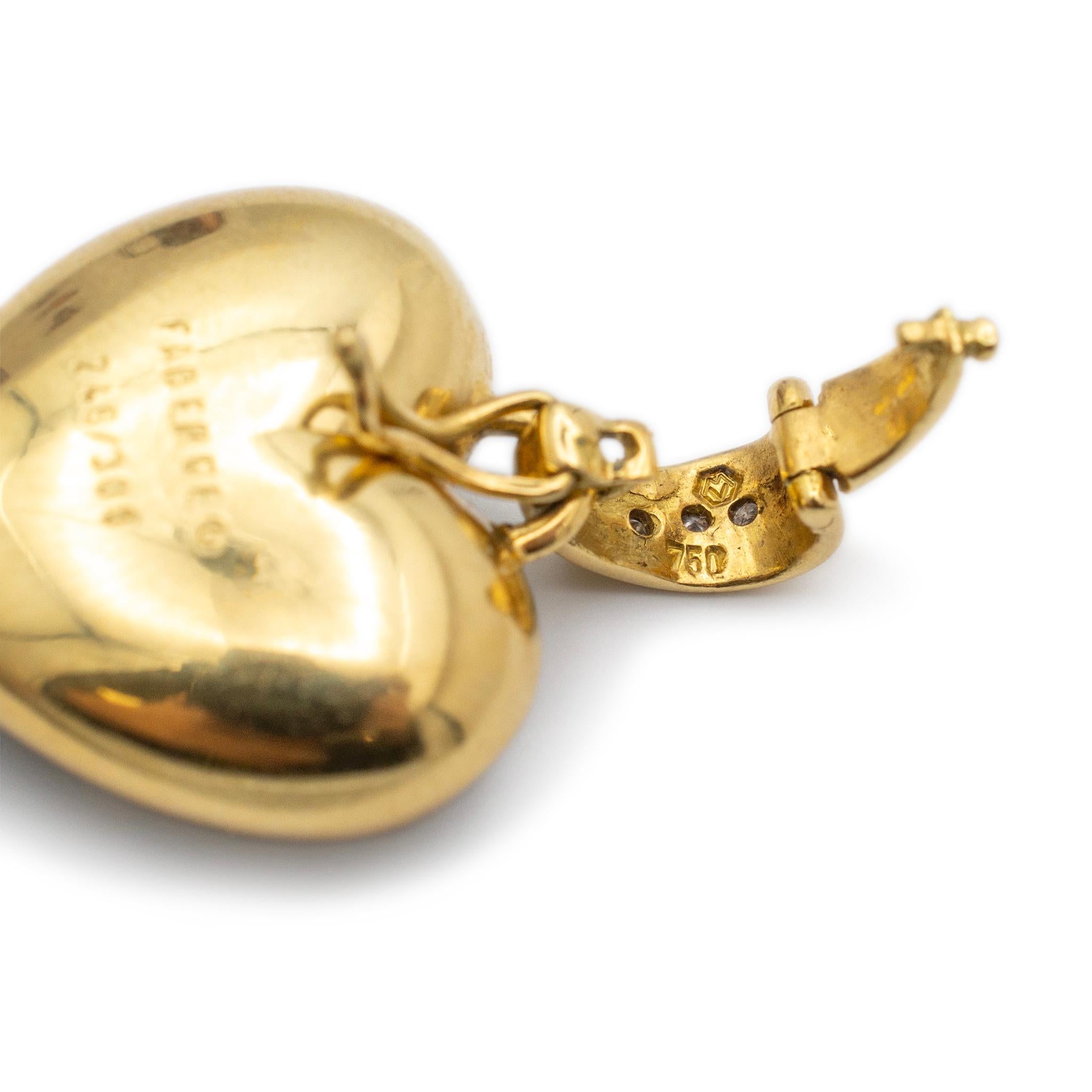 Taille ronde Faberge Victor Mayer Pendentif cœur vintage en or jaune 18 carats, émail vert et diamants en vente