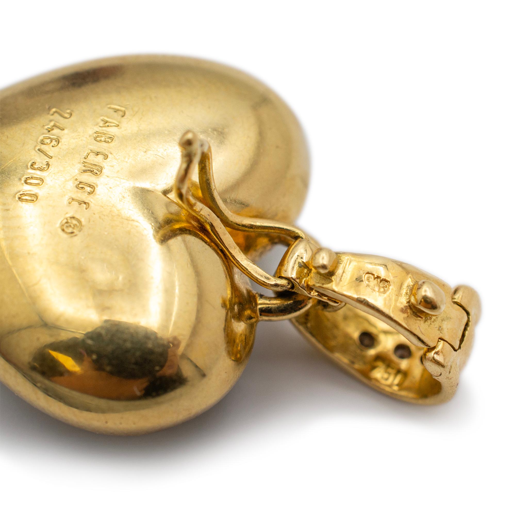 Faberge Victor Mayer Pendentif cœur vintage en or jaune 18 carats, émail vert et diamants Excellent état - En vente à Houston, TX