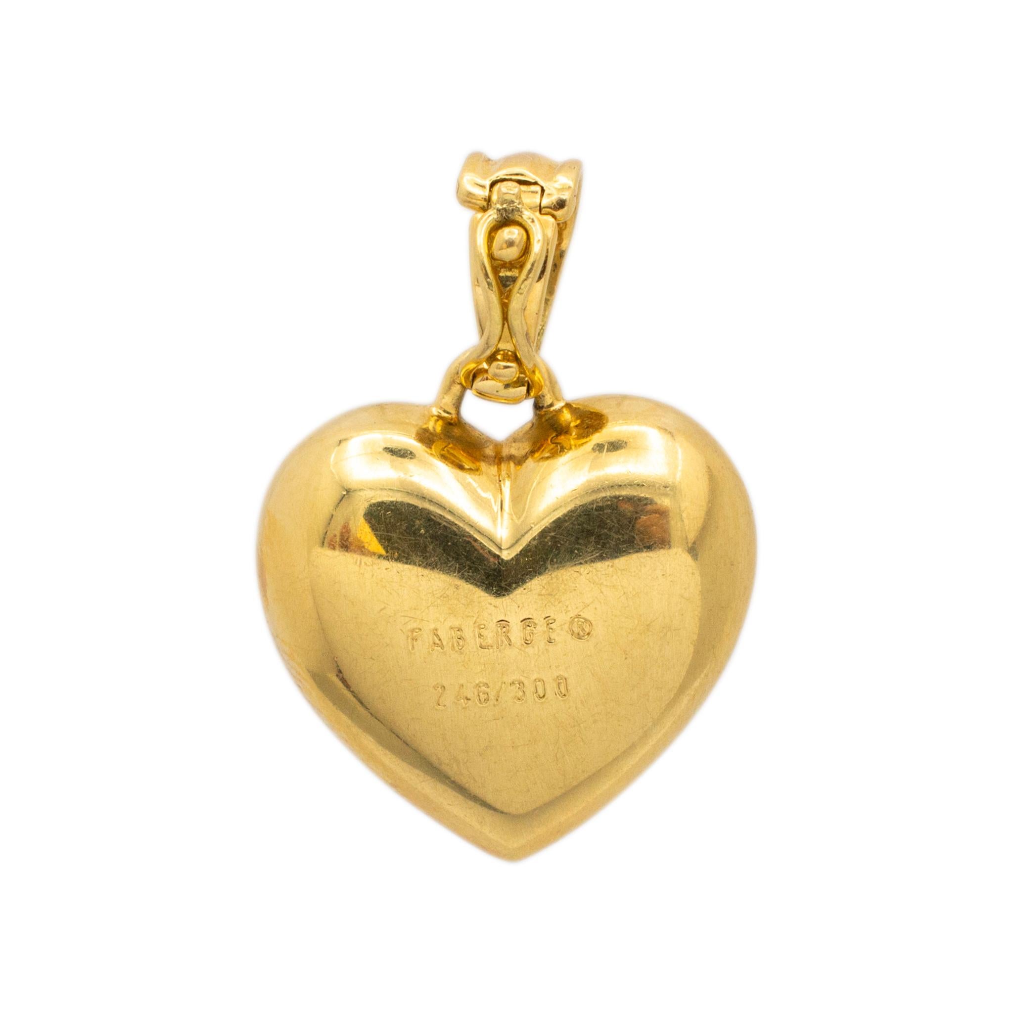 Faberge Victor Mayer Pendentif cœur vintage en or jaune 18 carats, émail vert et diamants Unisexe en vente