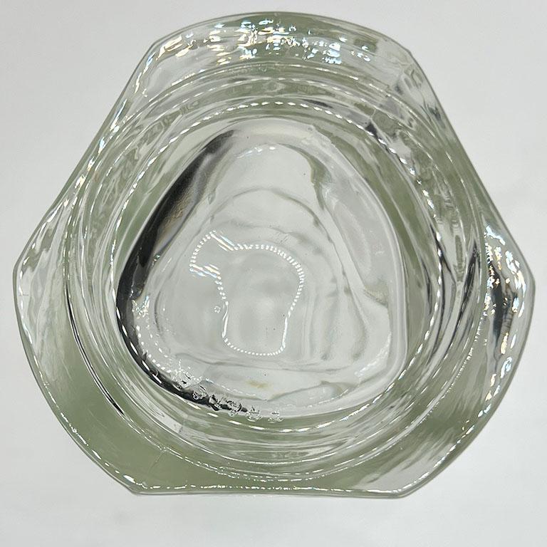 Francese Vaso di vetro pressato francese sfaccettato - Francia in vendita