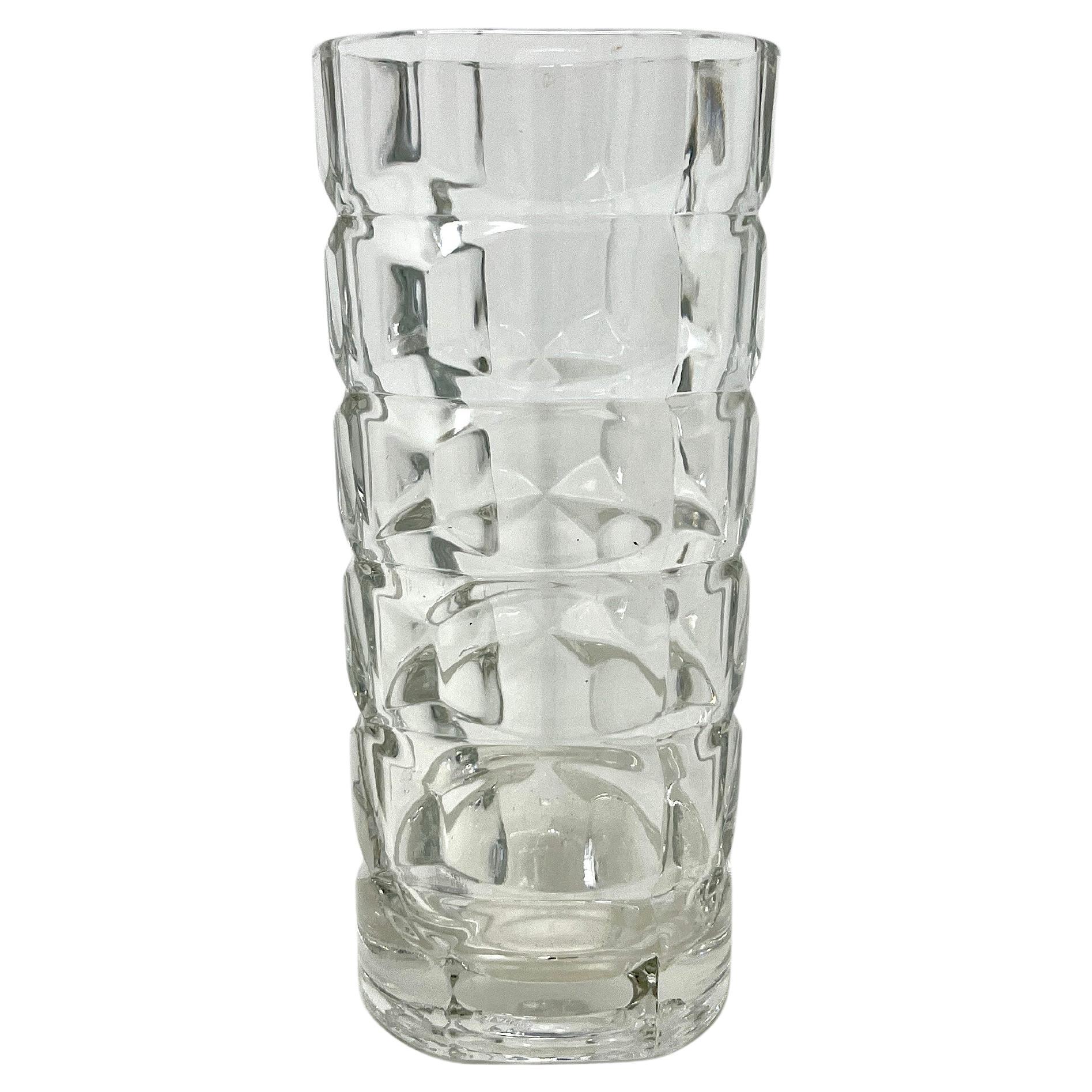 Vaso francese sfaccettato in vetro pressato, geometrico triangolare anni '70, Francia