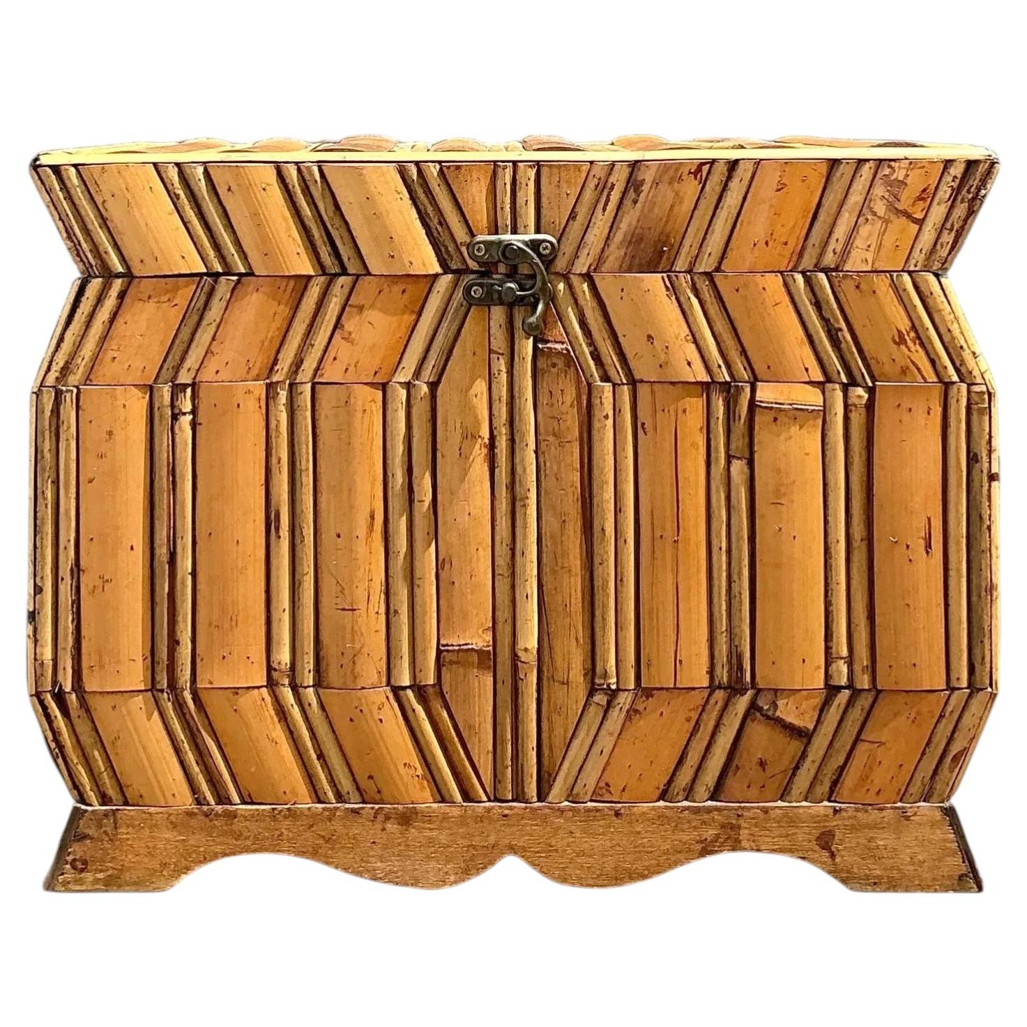 Scatola in rattan sfaccettato vintage