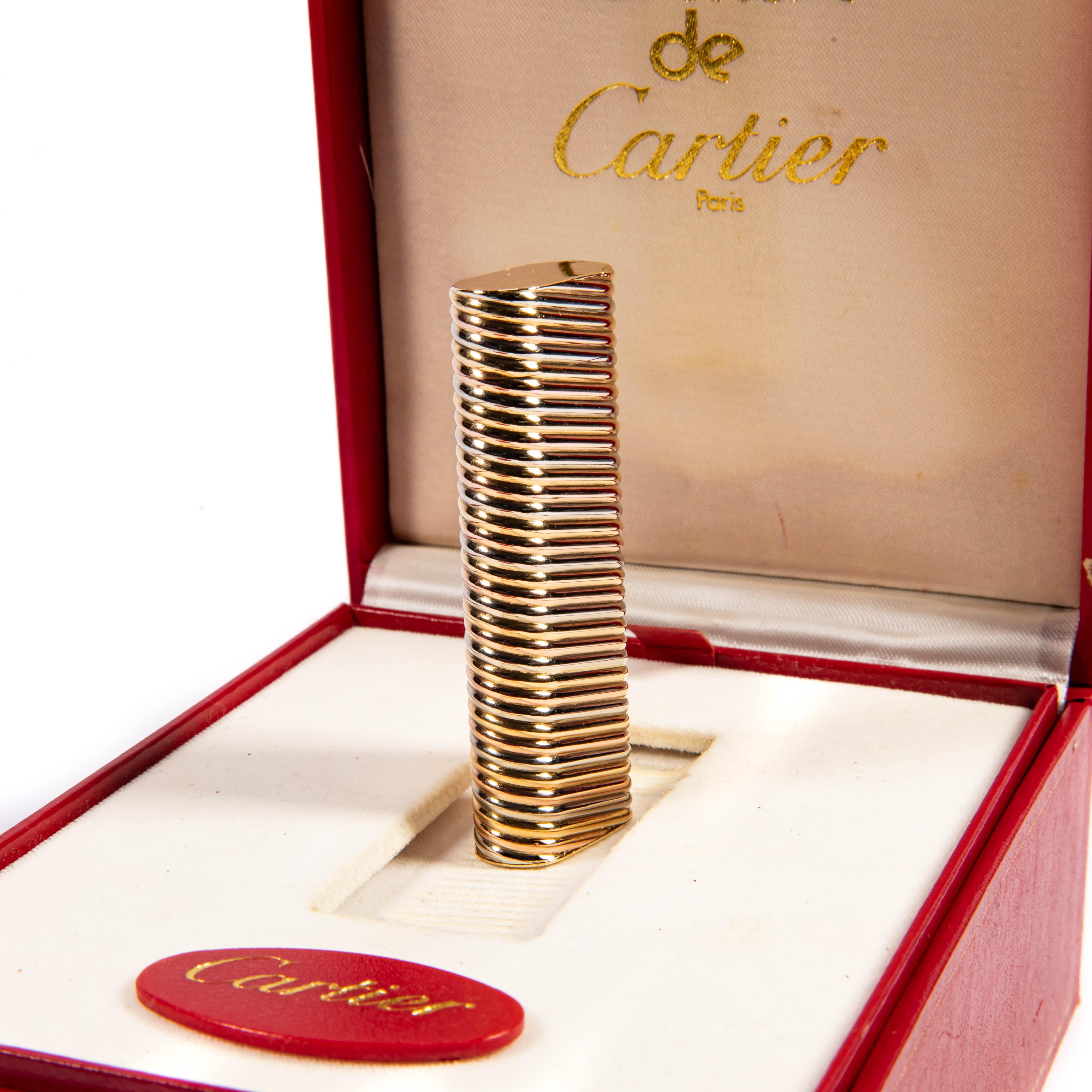 Vintage Factory 18k Solid Gold CARTIER Trinity Lighter in Box 1970s For Sale 1