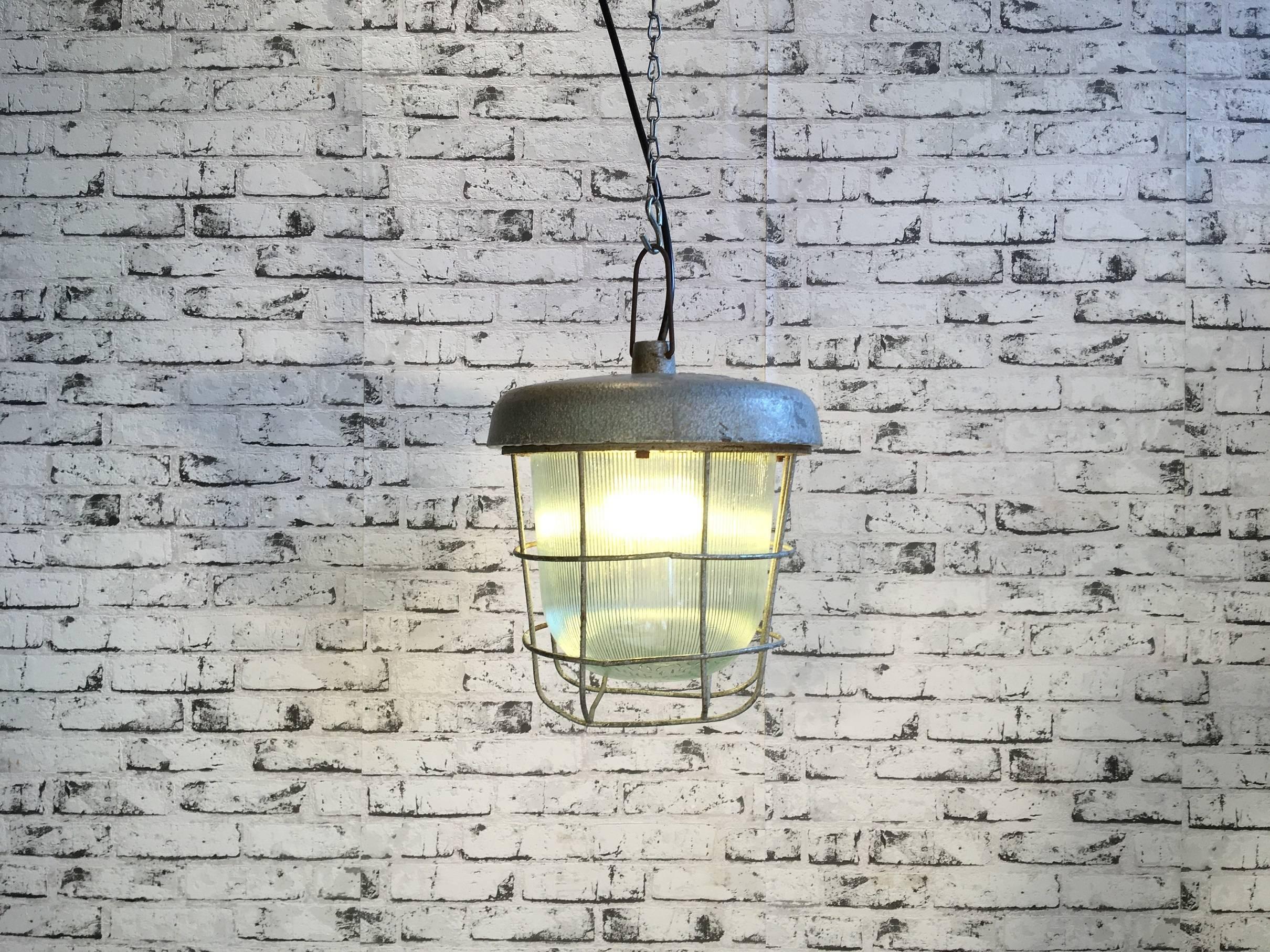 Vintage Factory Hanging Lamp, 1960s 1
