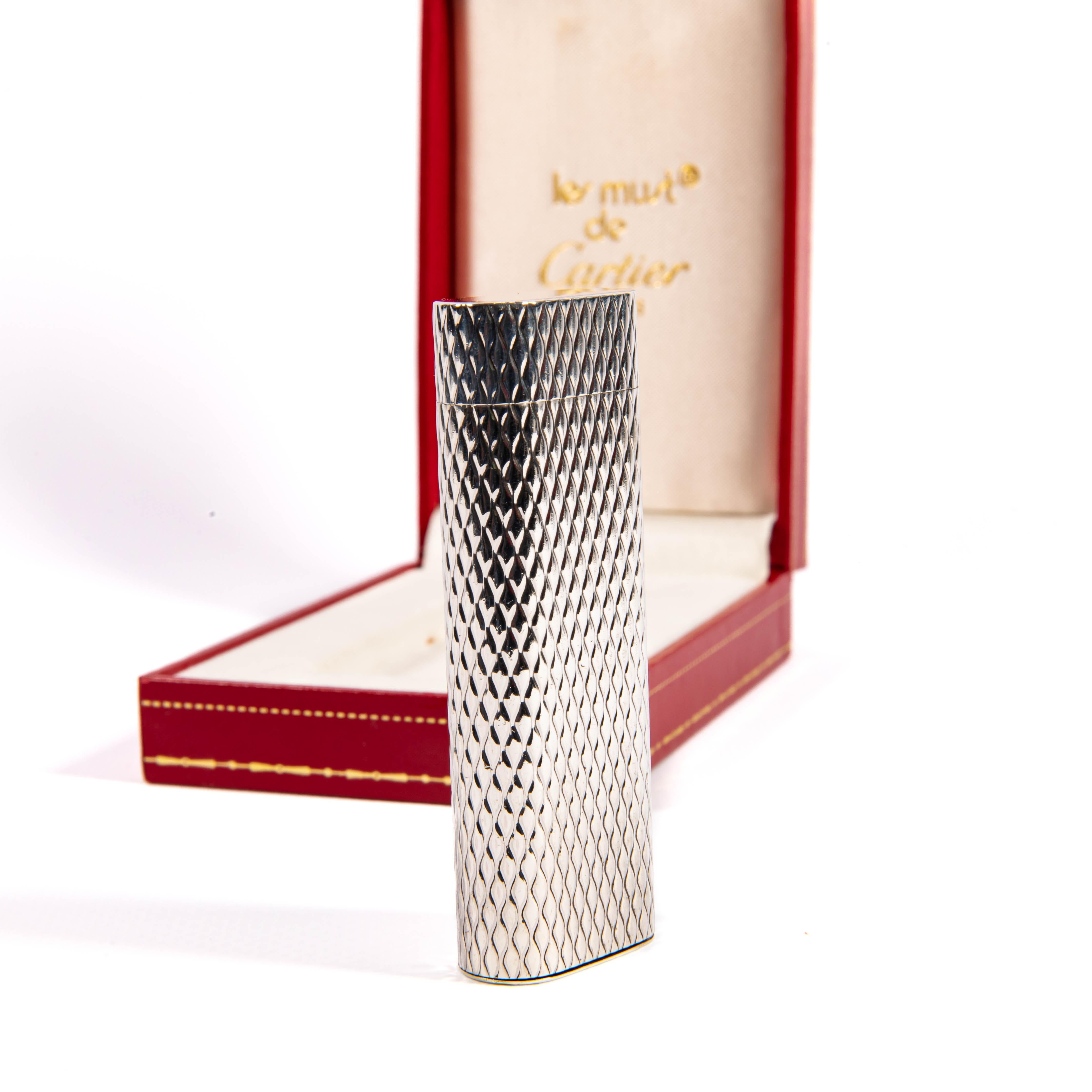 Women's or Men's Vintage Factory Solid Silver CARTIER Les Must Lighter in Box 1970s For Sale
