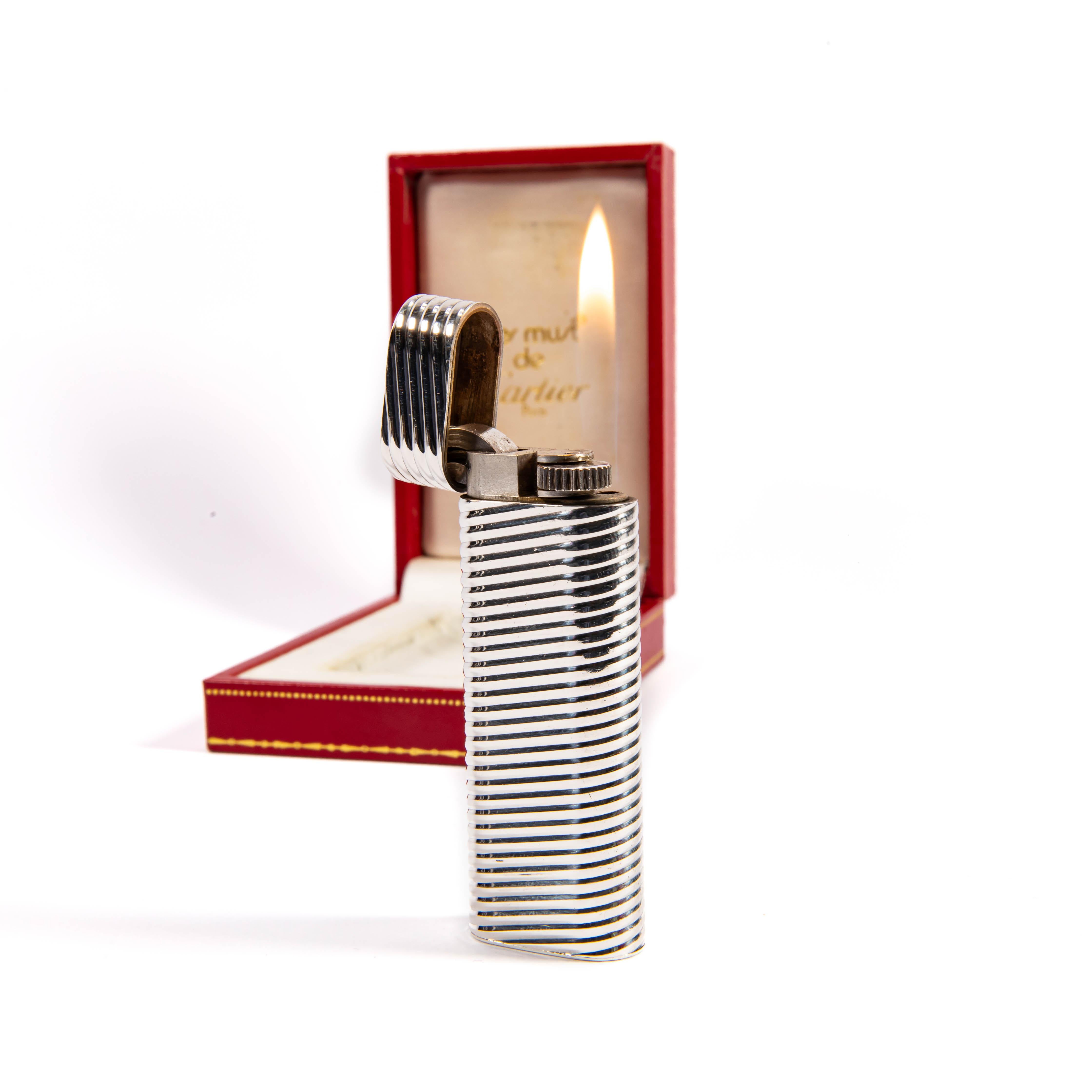 Vintage Factory Solid Silver CARTIER Les Must Lighter in Box 1970s For Sale 3