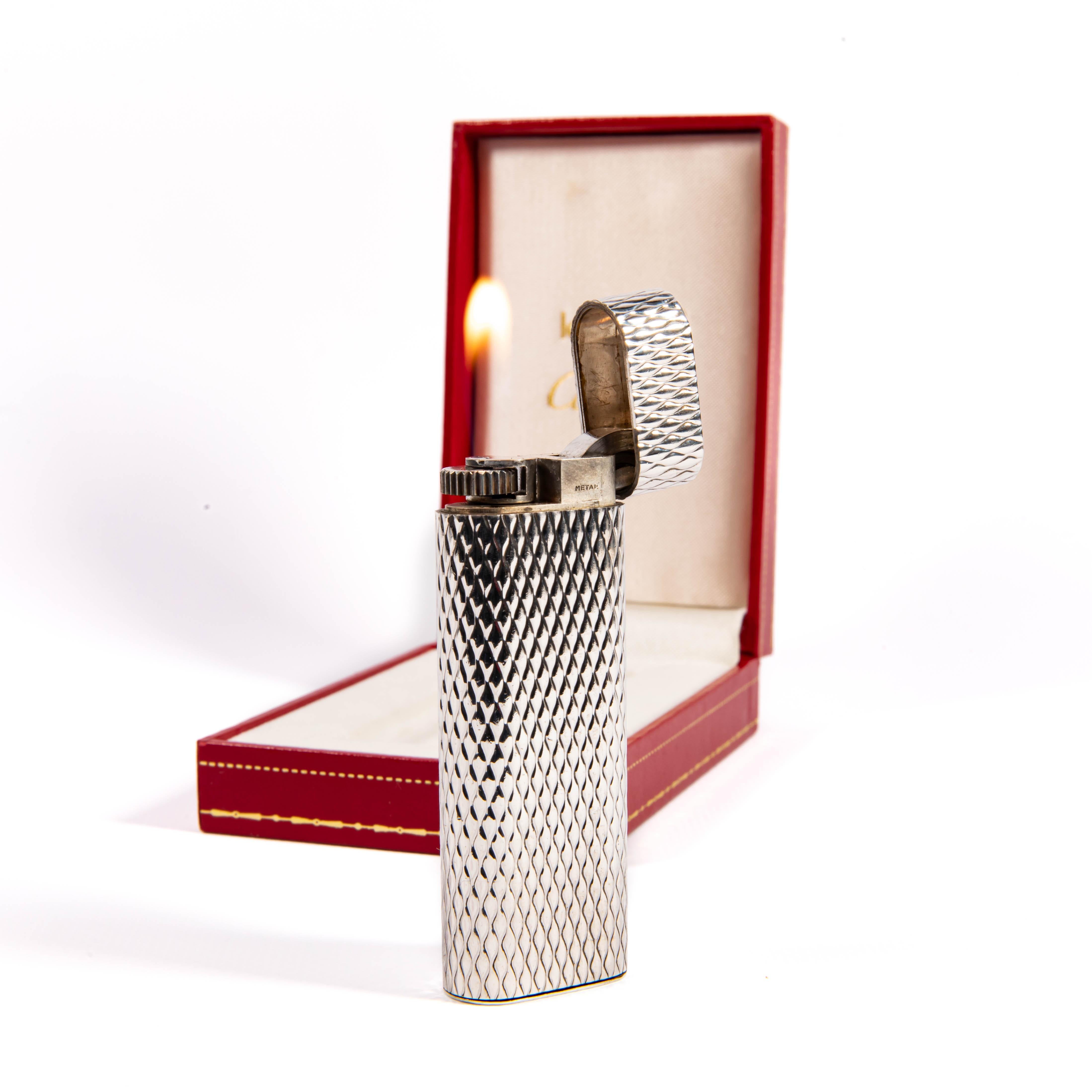 Vintage Factory Solid Silver CARTIER Les Must Lighter in Box 1970s For Sale 4