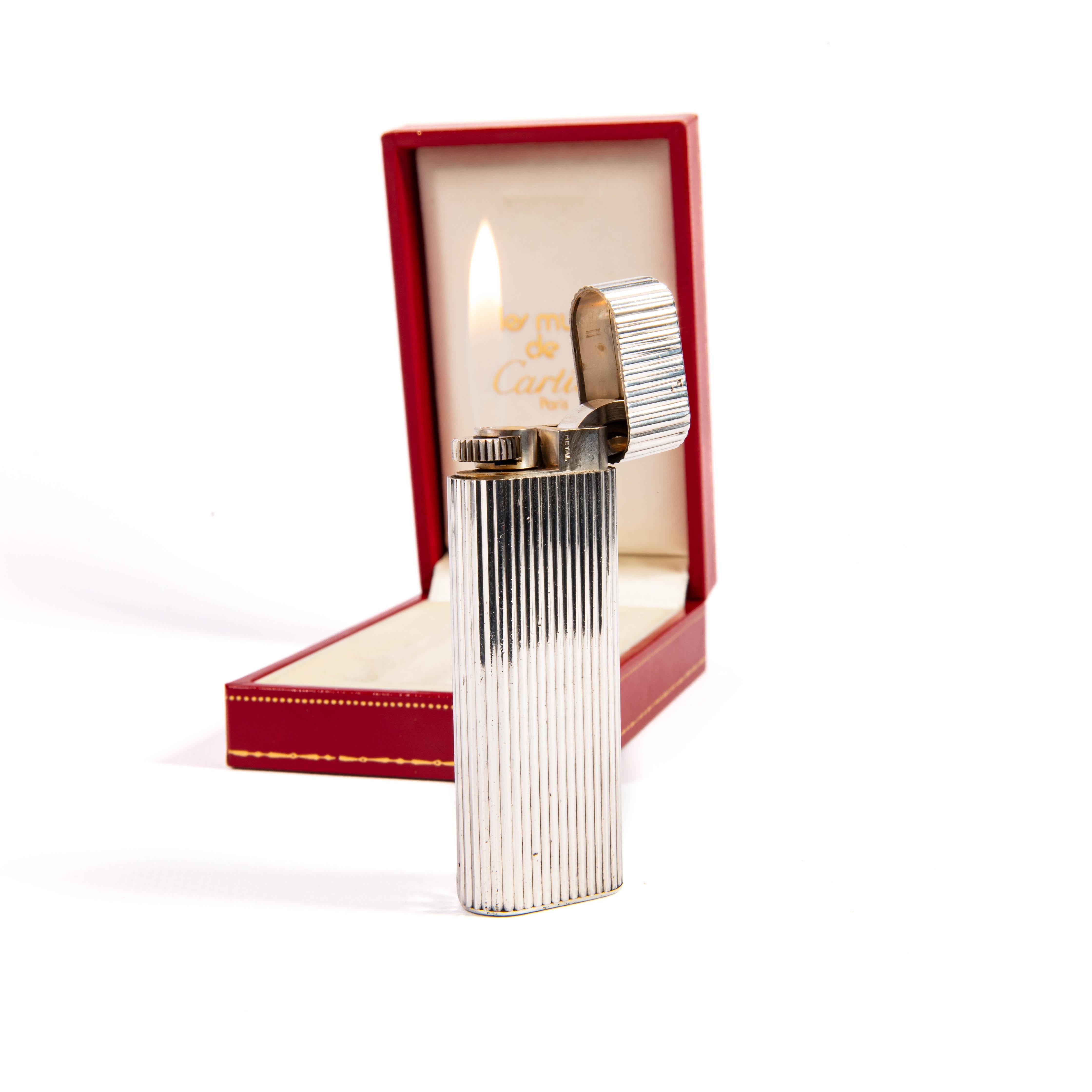 Vintage Factory Solid Silver CARTIER Les Must Lighter in Box 1970s For Sale 4