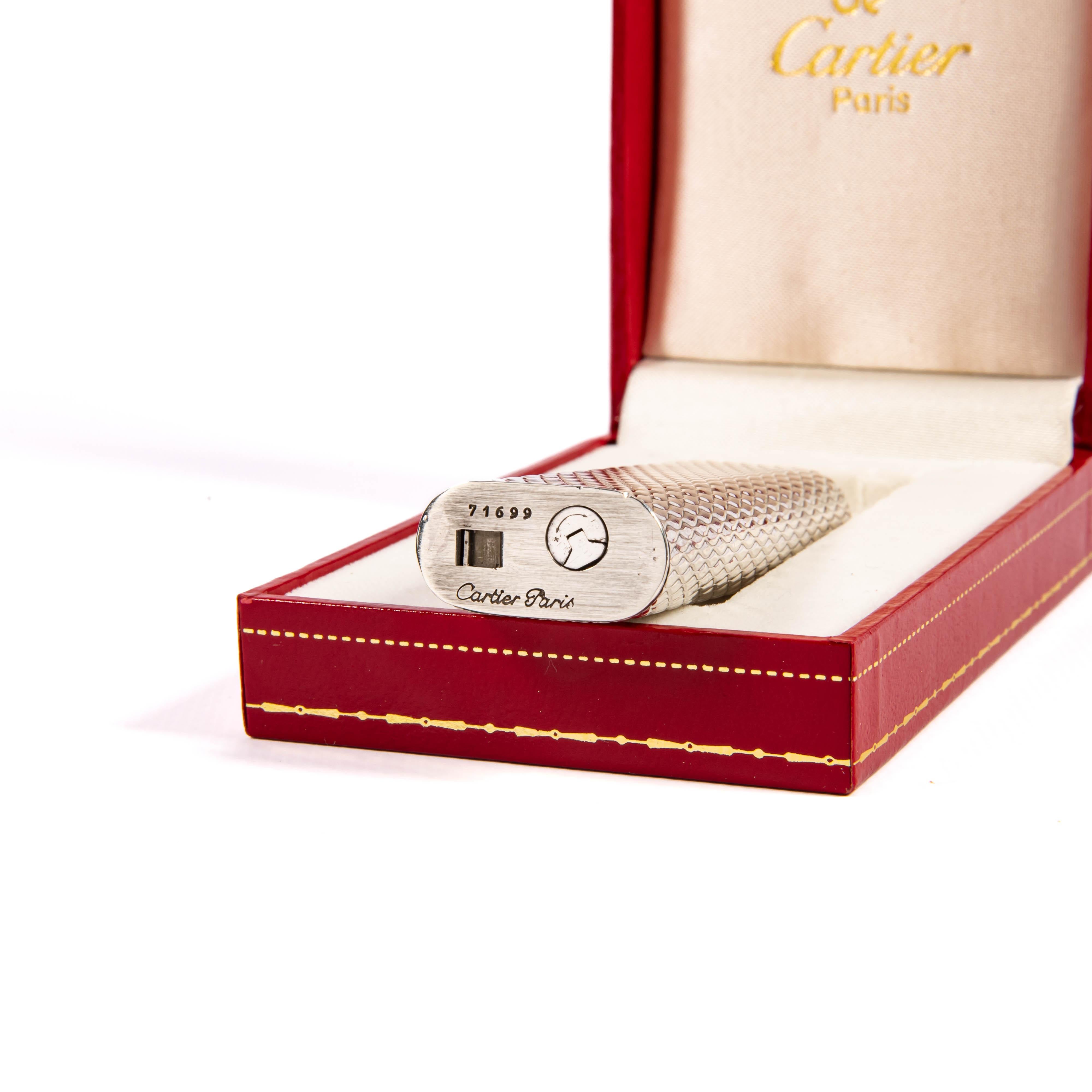 Vintage Factory Solid Silver CARTIER Les Must Lighter in Box 1970s For Sale 5