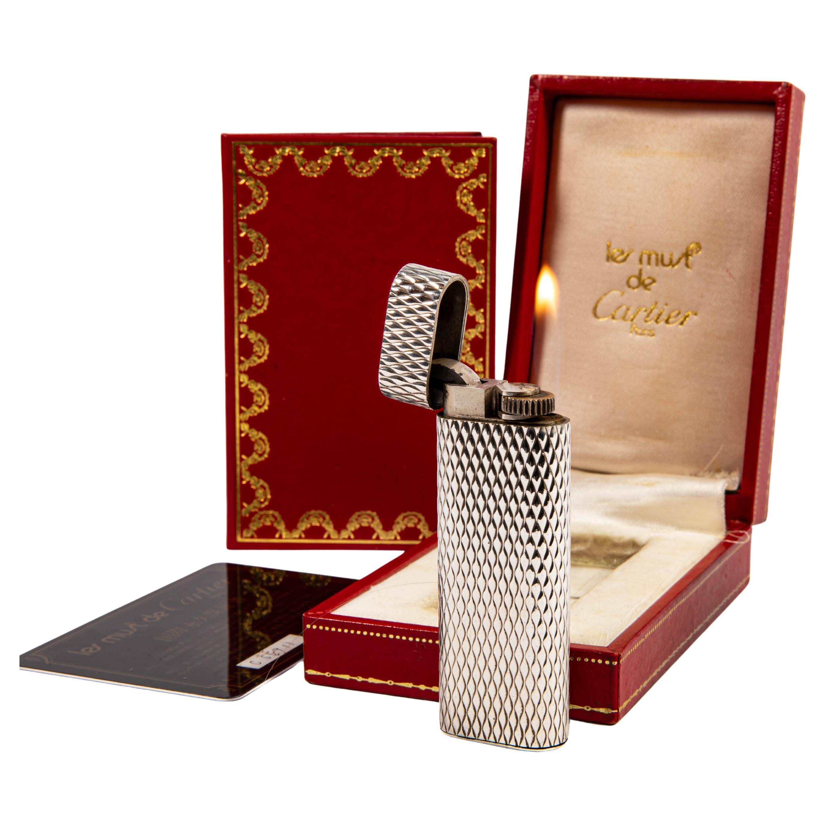 Vintage Factory Argento massiccio CARTIER Les Must Accendino in scatola 1970s