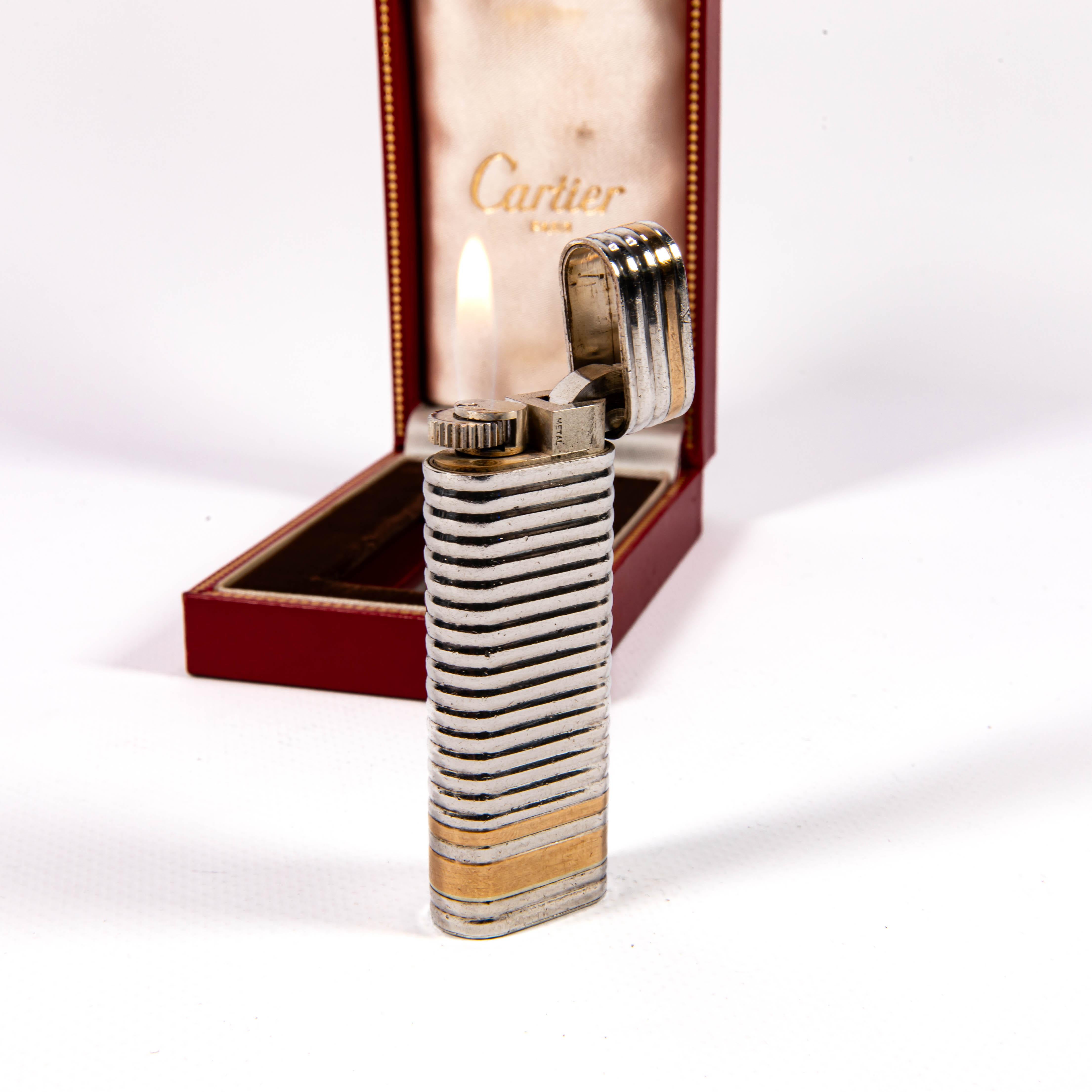 Accendino d'epoca in argento Sterling CARTIER Les Must in scatola 1970s in vendita 4