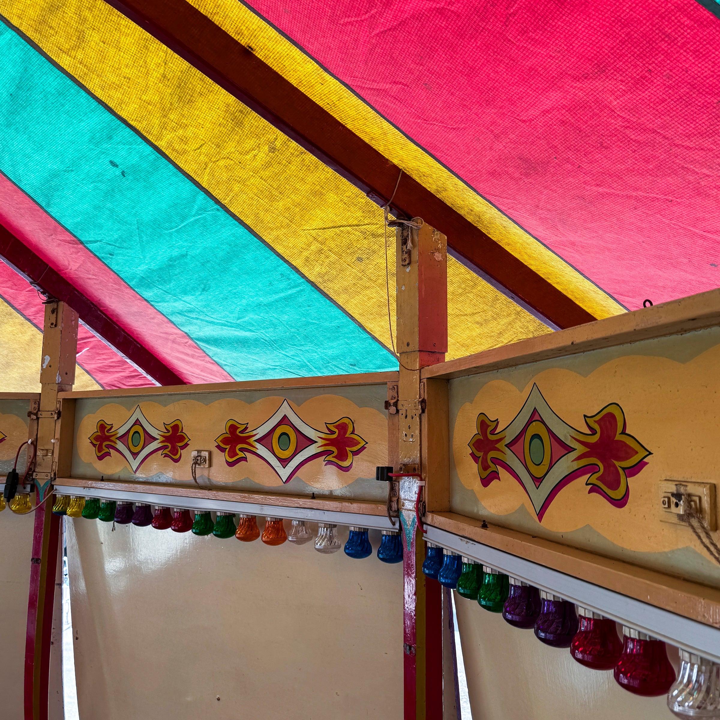 Vintage Fairground Roll-a-Ball Round Games Showman Tent For Sale 12
