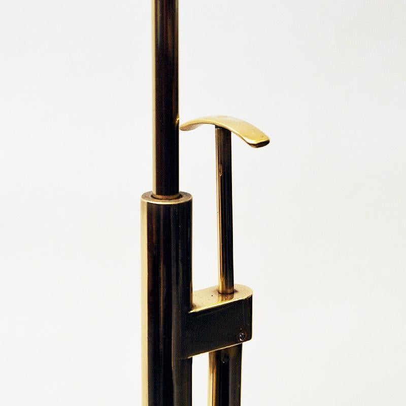 Vintage Falkenberg Adjustable Brass Floorlamp Mod 7080, Sweden, 1950s In Good Condition In Stockholm, SE