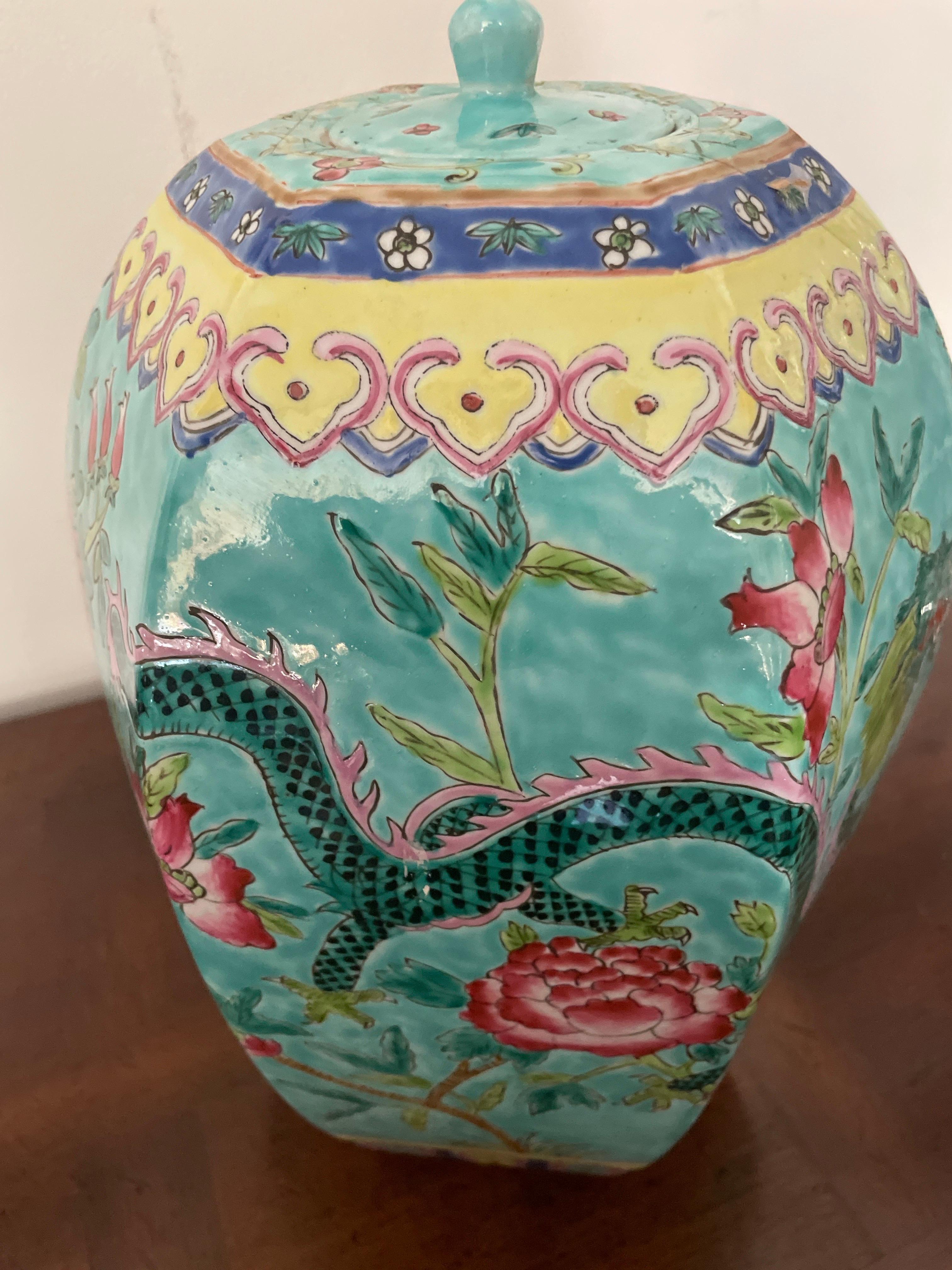 Cinese Vasetto di zenzero cinese Famille Rose d'epoca in vendita