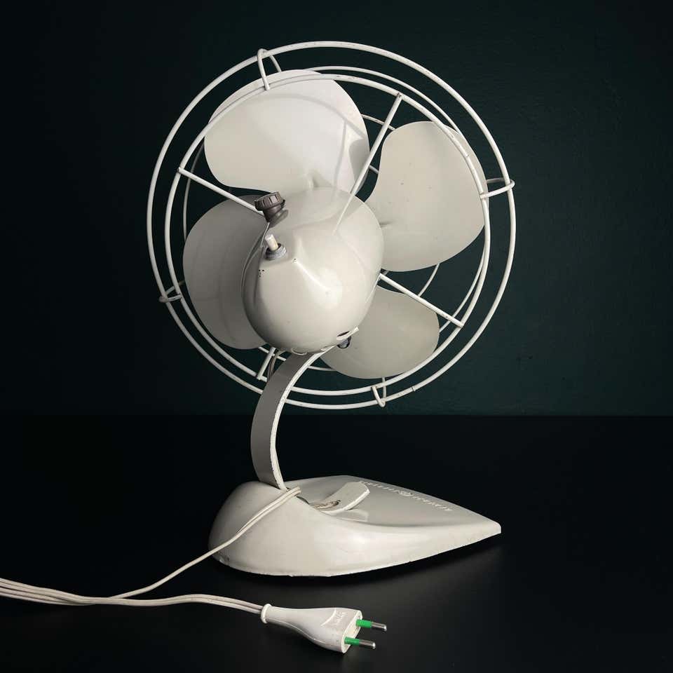 Rare Computer Fans Vintage Desk Fan - 22 For Sale on 1stDibs | retro desk fan, art deco ...