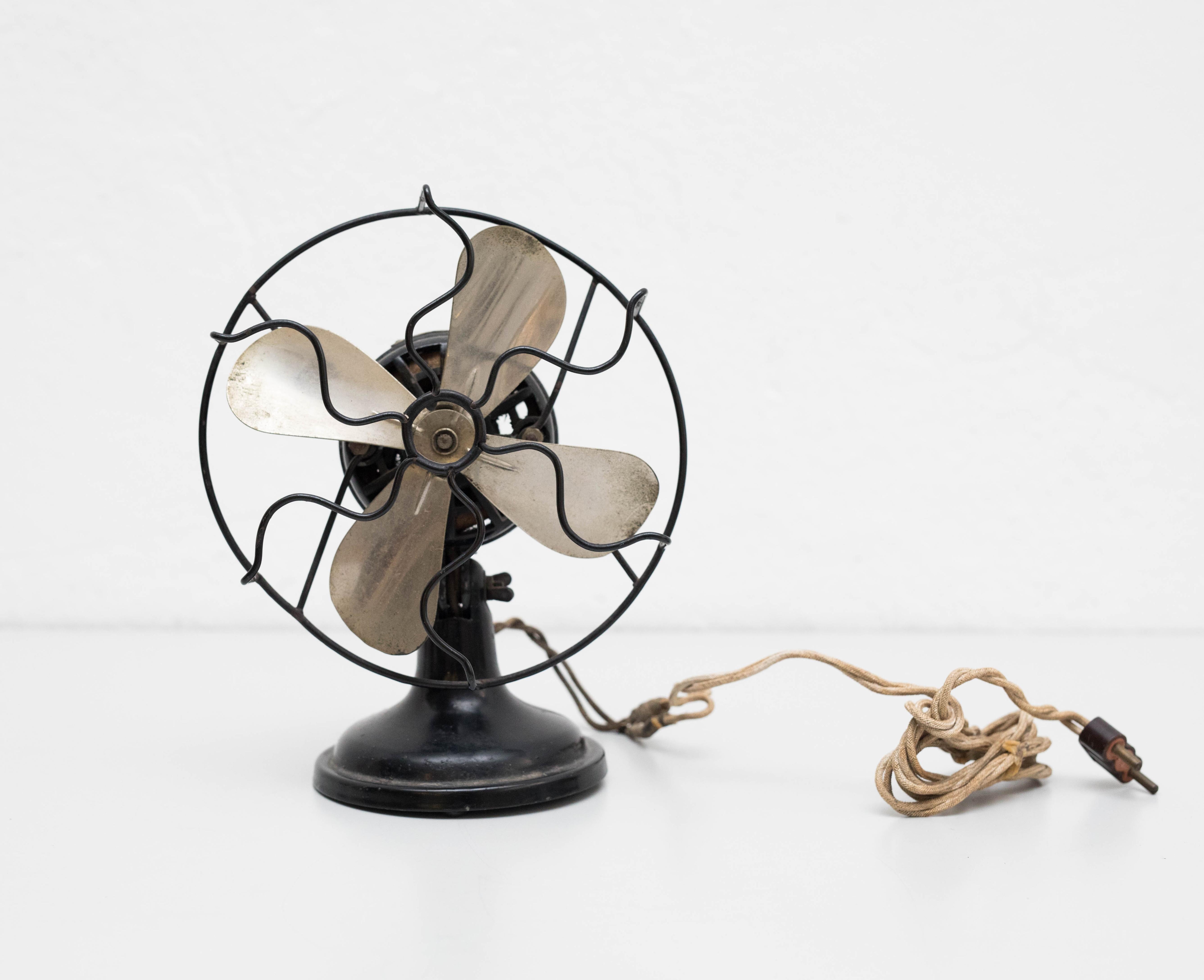 Vintage Fan, circa 1940 For Sale at 1stDibs | 1940 fan, 1940s fans ...