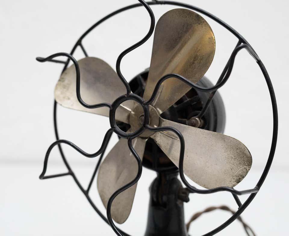 Mid-20th Century Vintage Fan, circa 1940 For Sale