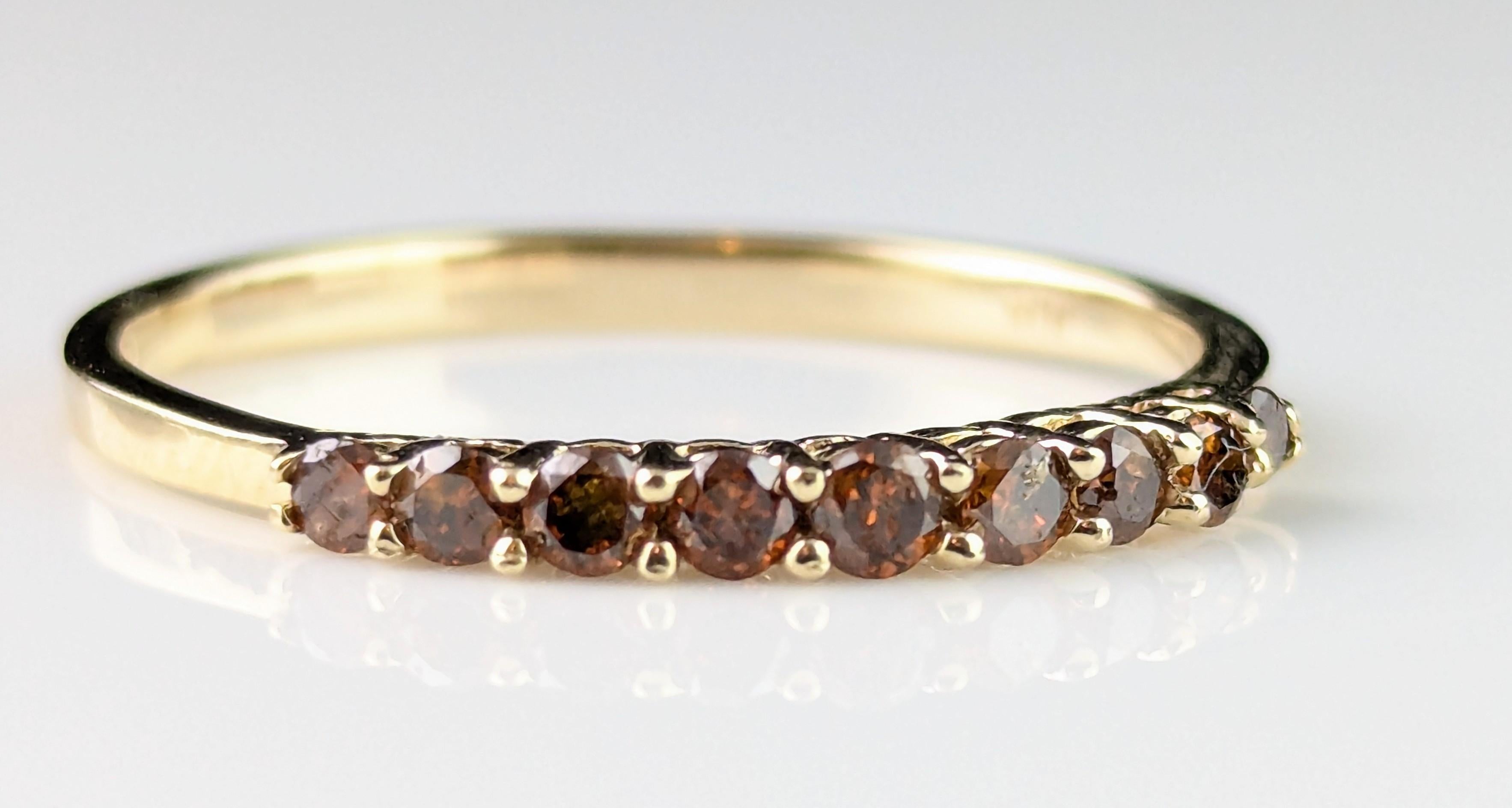 Vintage Fancy brown Diamond half eternity ring, 10ct gold 5