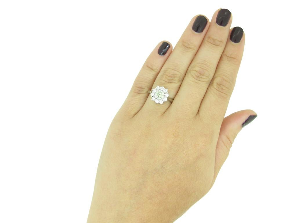 Vintage Fancy Diamond Coronet Cluster Ring, ca. 1970 für Damen oder Herren im Angebot