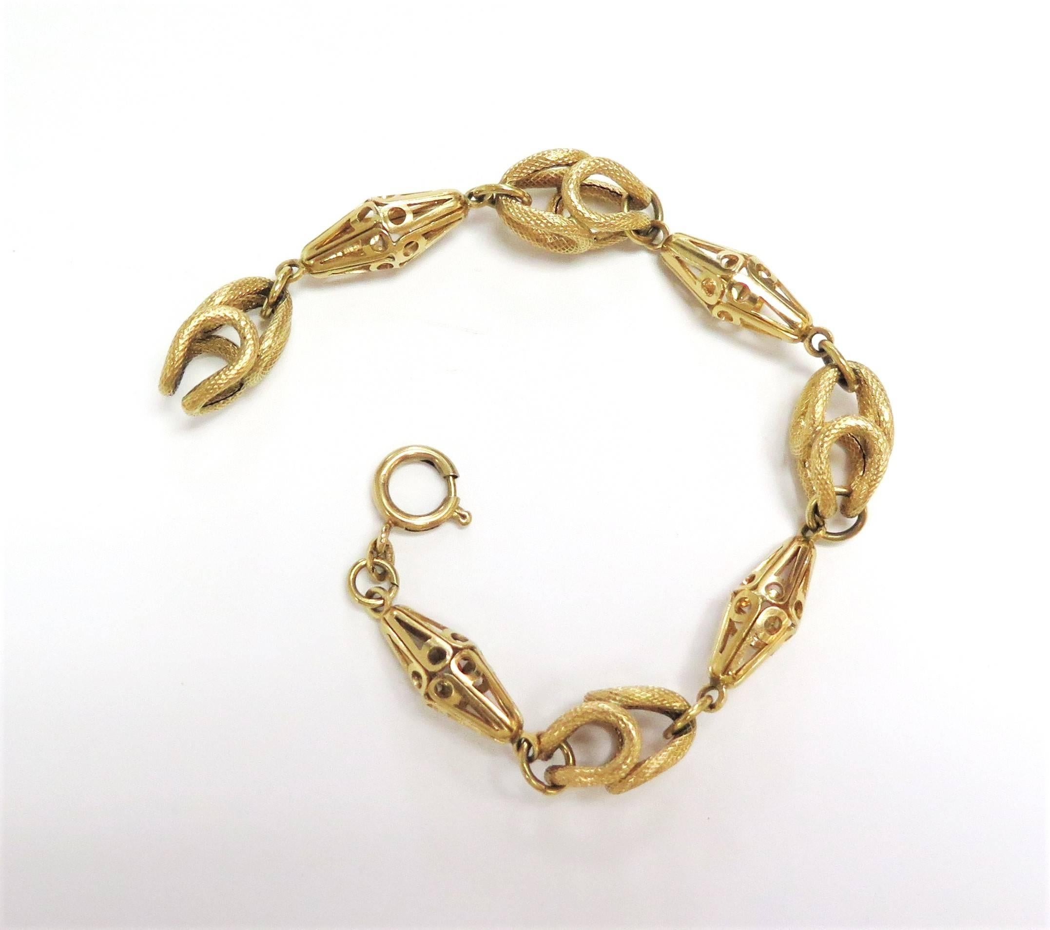 Vintage Fancy Link Bracelet / 18 Karat Yellow Gold 3