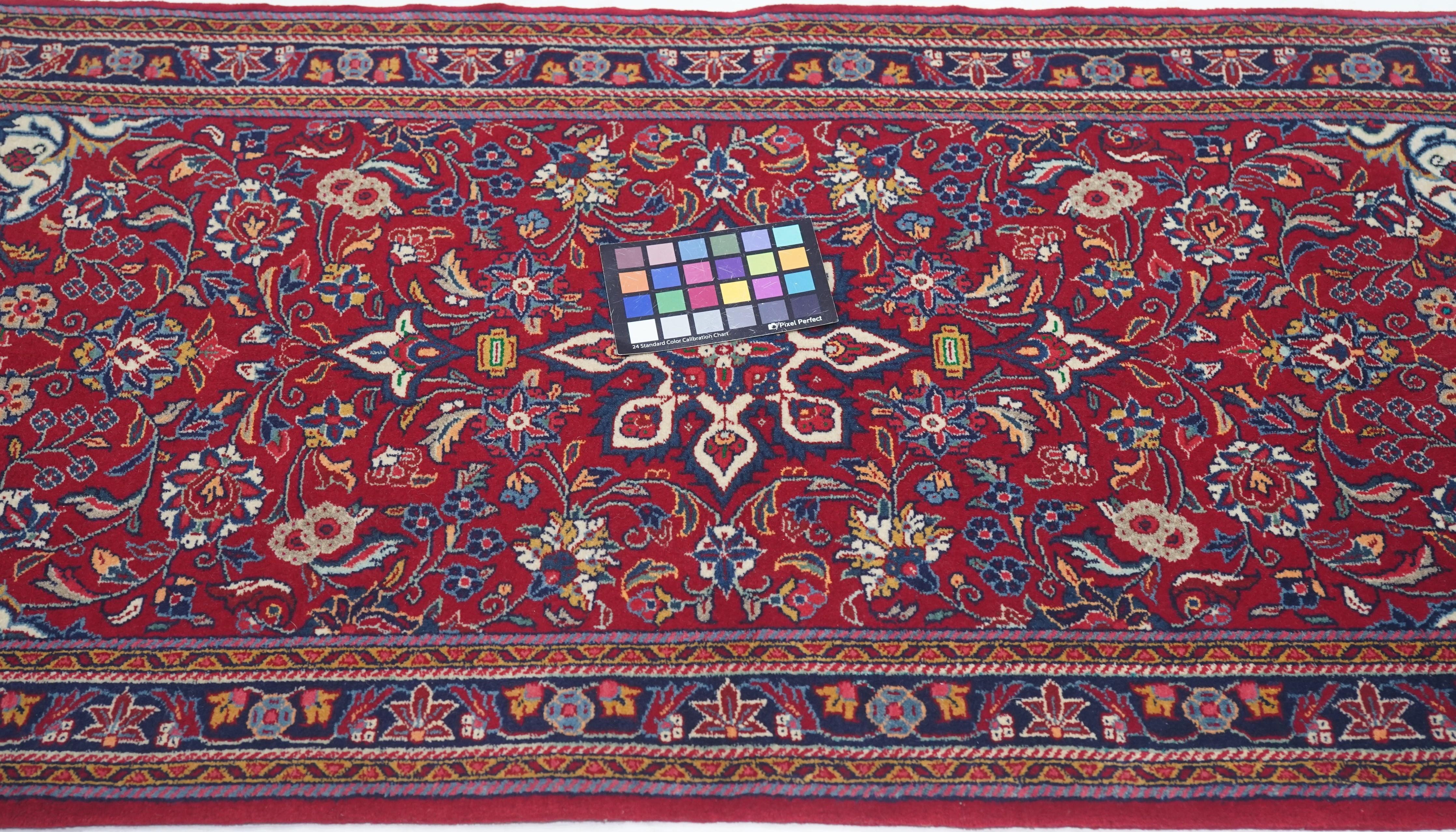 Fine Vintage Persian Sarouk Rug 2'3'' x 4'6'' For Sale 2