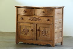 Vintage Farmhoues Cabinet, Commode in Oak Wood, 19th century Denmark 1850s