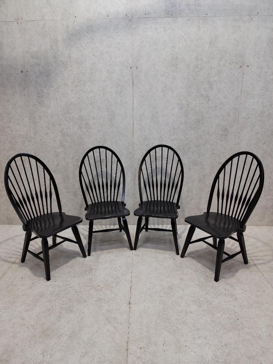 American Classical Vintage Farmhouse Ebony Windsor Spindle Back Dining Chairs - Set of 6 For Sale