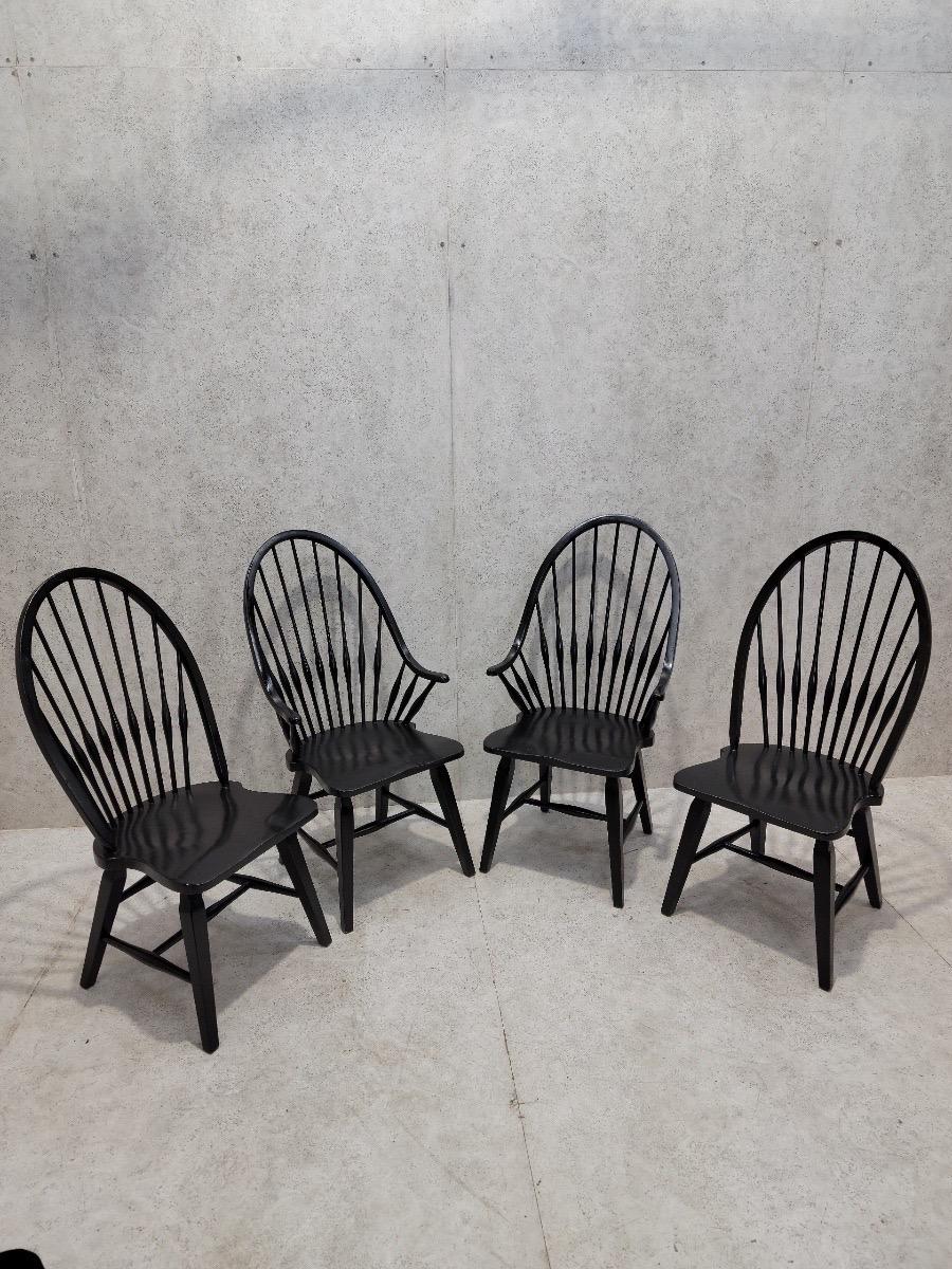 Wood Vintage Farmhouse Ebony Windsor Spindle Back Dining Chairs - Set of 6 For Sale