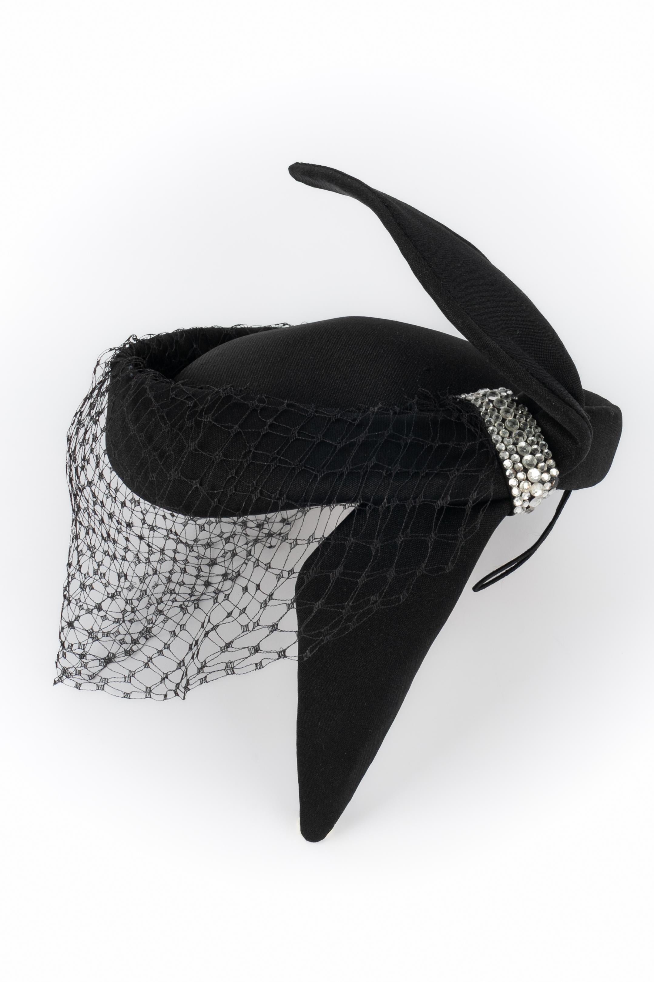 Vintage fascinator hat In Excellent Condition For Sale In SAINT-OUEN-SUR-SEINE, FR