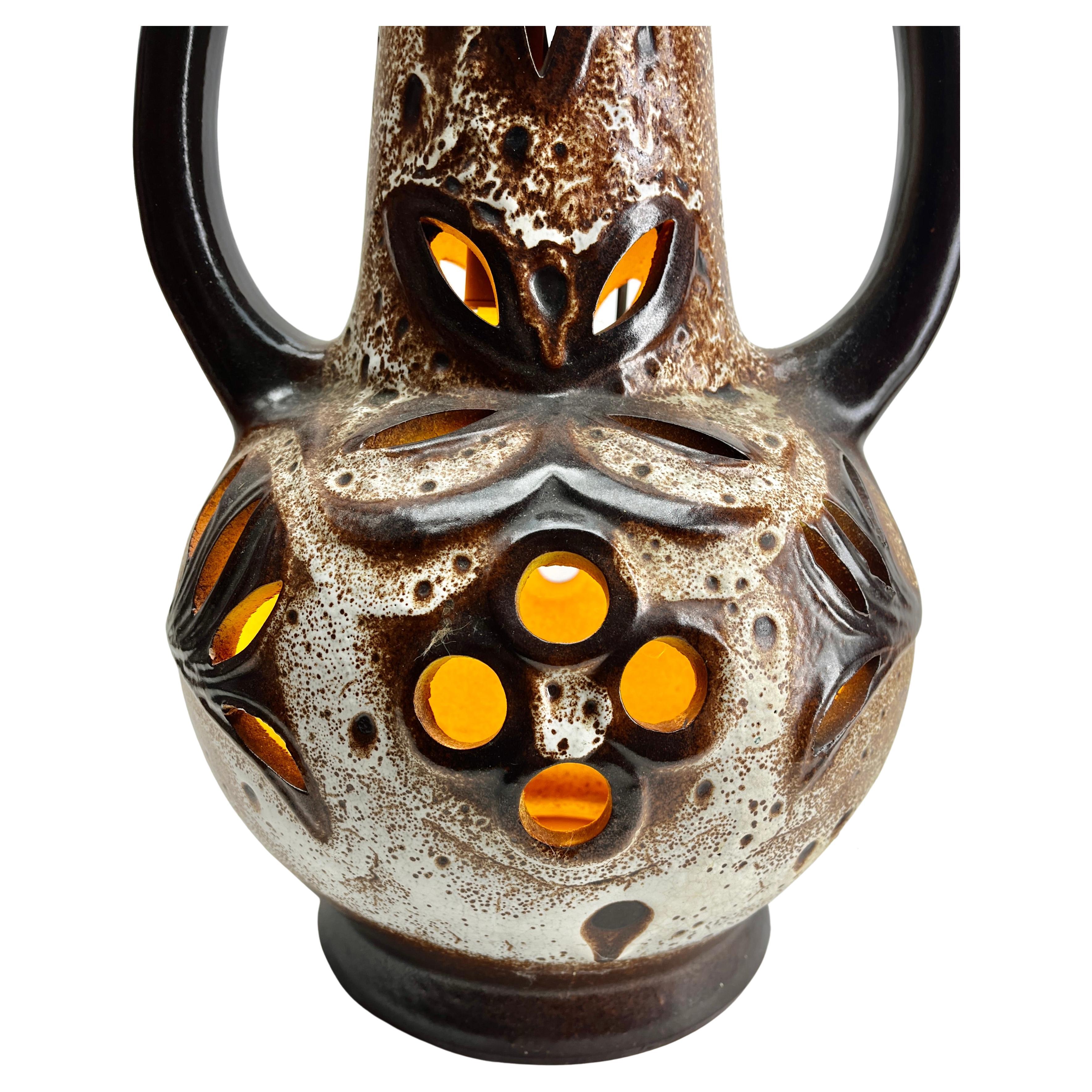 Lampada da terra vintage in lava grassa con smalti a goccia arancioni e marroni di Walter Gerhards In condizioni buone in vendita a Verviers, BE