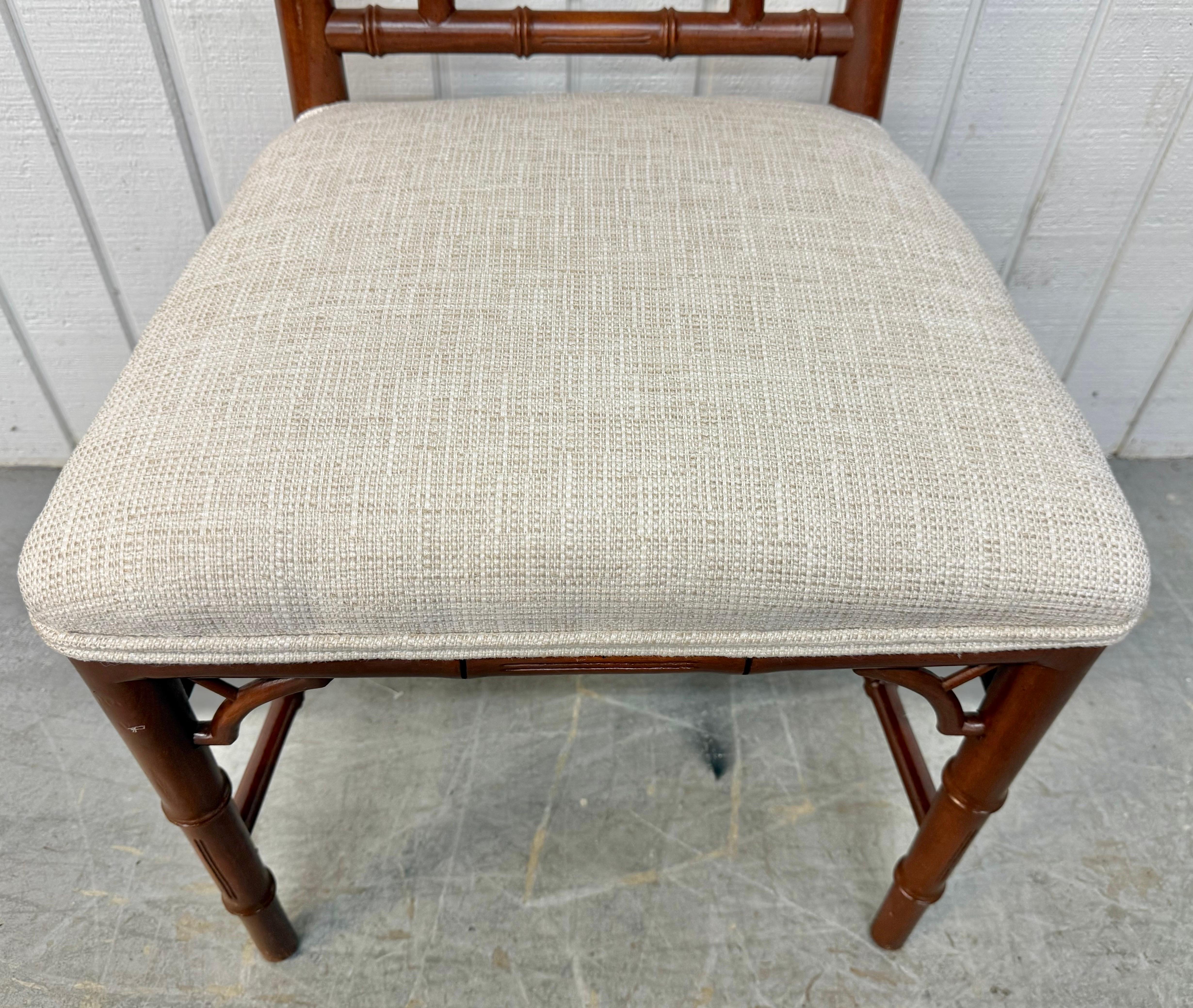 Sedie da pranzo con schienale a canne in finto bambù vintage - Set di 6 in vendita 1