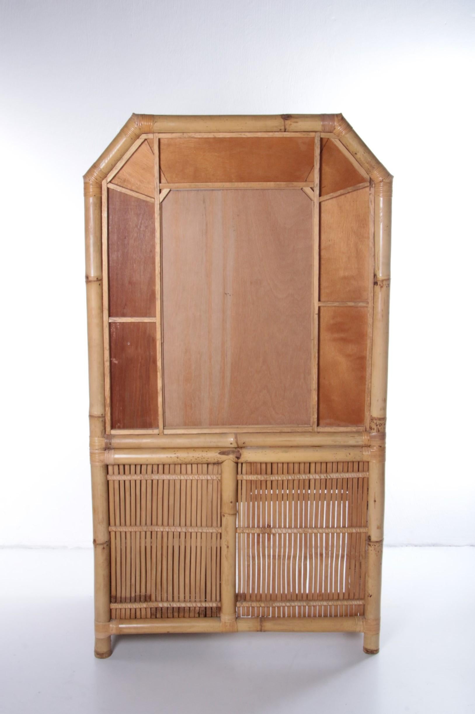 Vintage Faux Bamboo Dressing Table 'Natural Beauty', 1980s, France For Sale 4