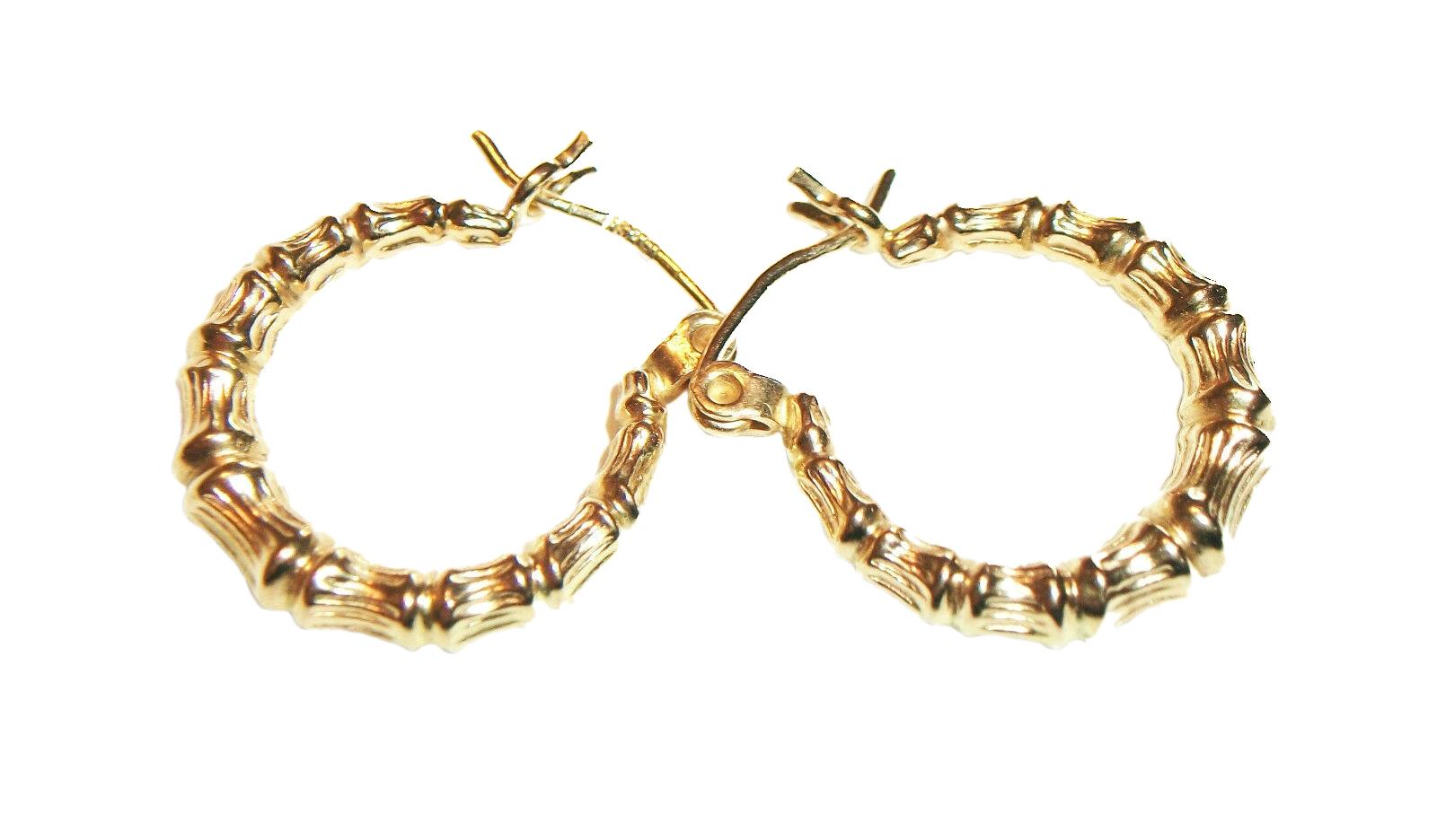 Vintage faux bamboo hoop earrings - 10K yellow gold - hallmarked - late 20th century.

Excellent condition - all original - no loss - no damage - no repairs - minor signs of age and use - ready to wear.

Size - 3/4