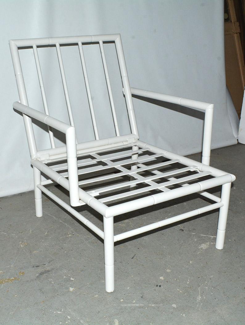 Air Chair und Ottomane aus Kunstbambus und Eisen für den Außenbereich (Handbemalt) im Angebot