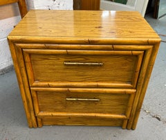 Table de chevet vintage imitation bambou de Lea