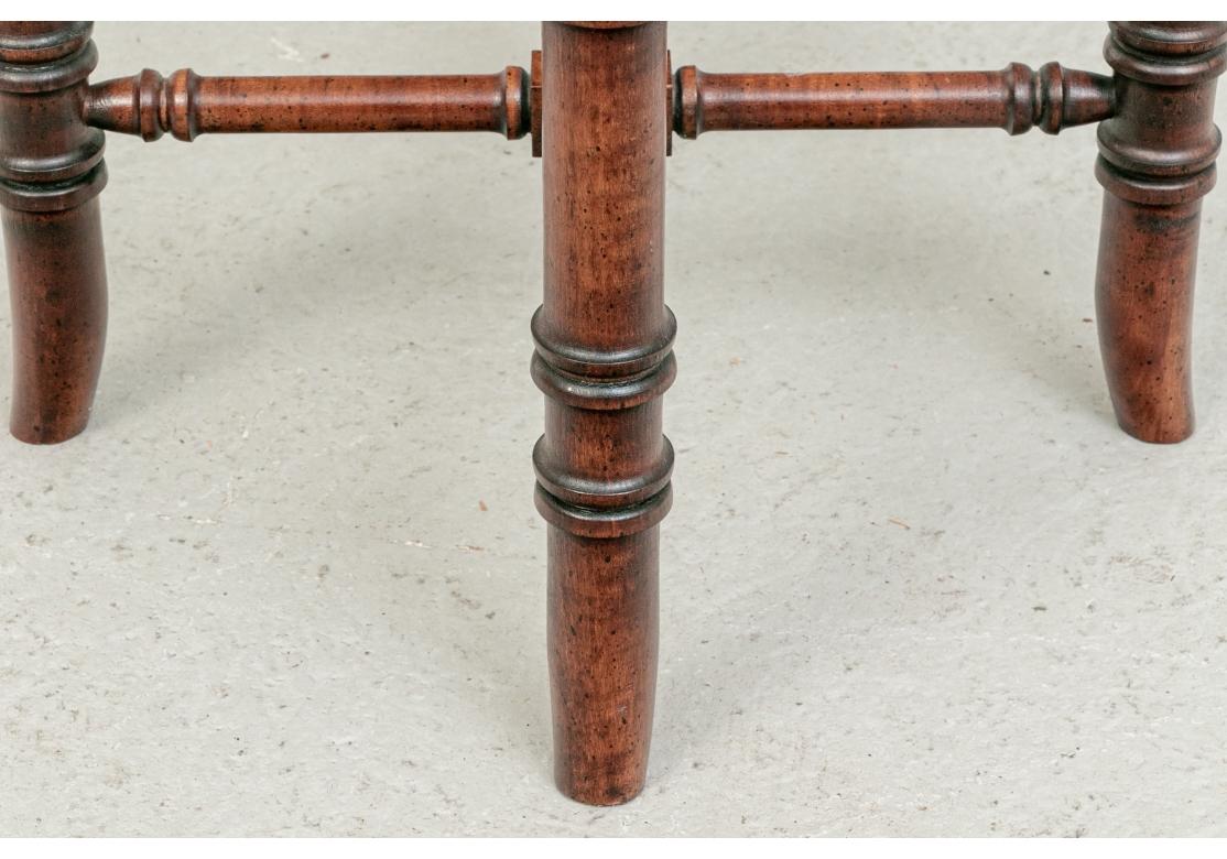 20ième siècle Table à plateau octogonale en faux bambou vintage en vente